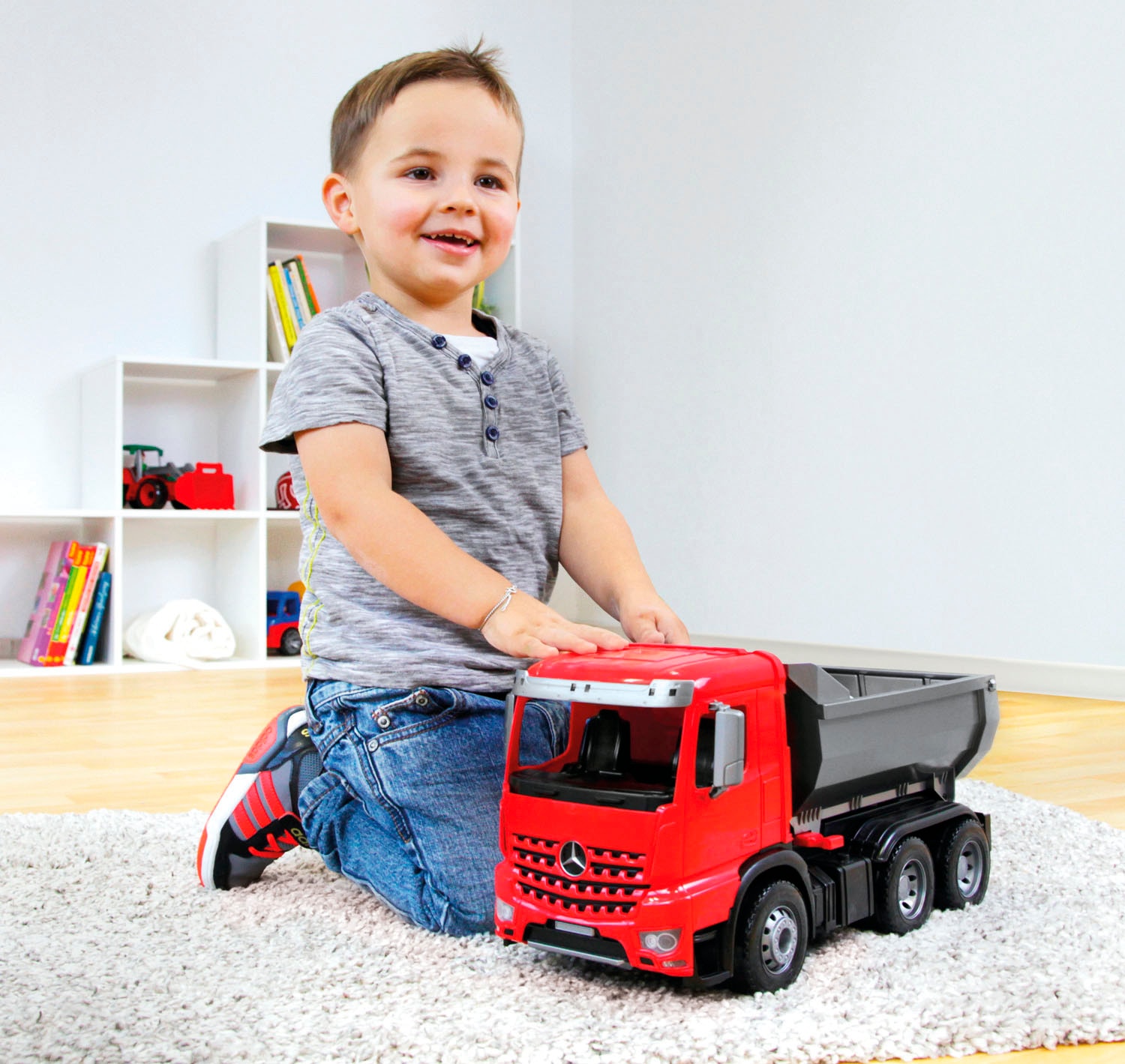 Lena® Spielzeug-LKW »Worxx, Mercedes-Benz Arocs« Made in Europe