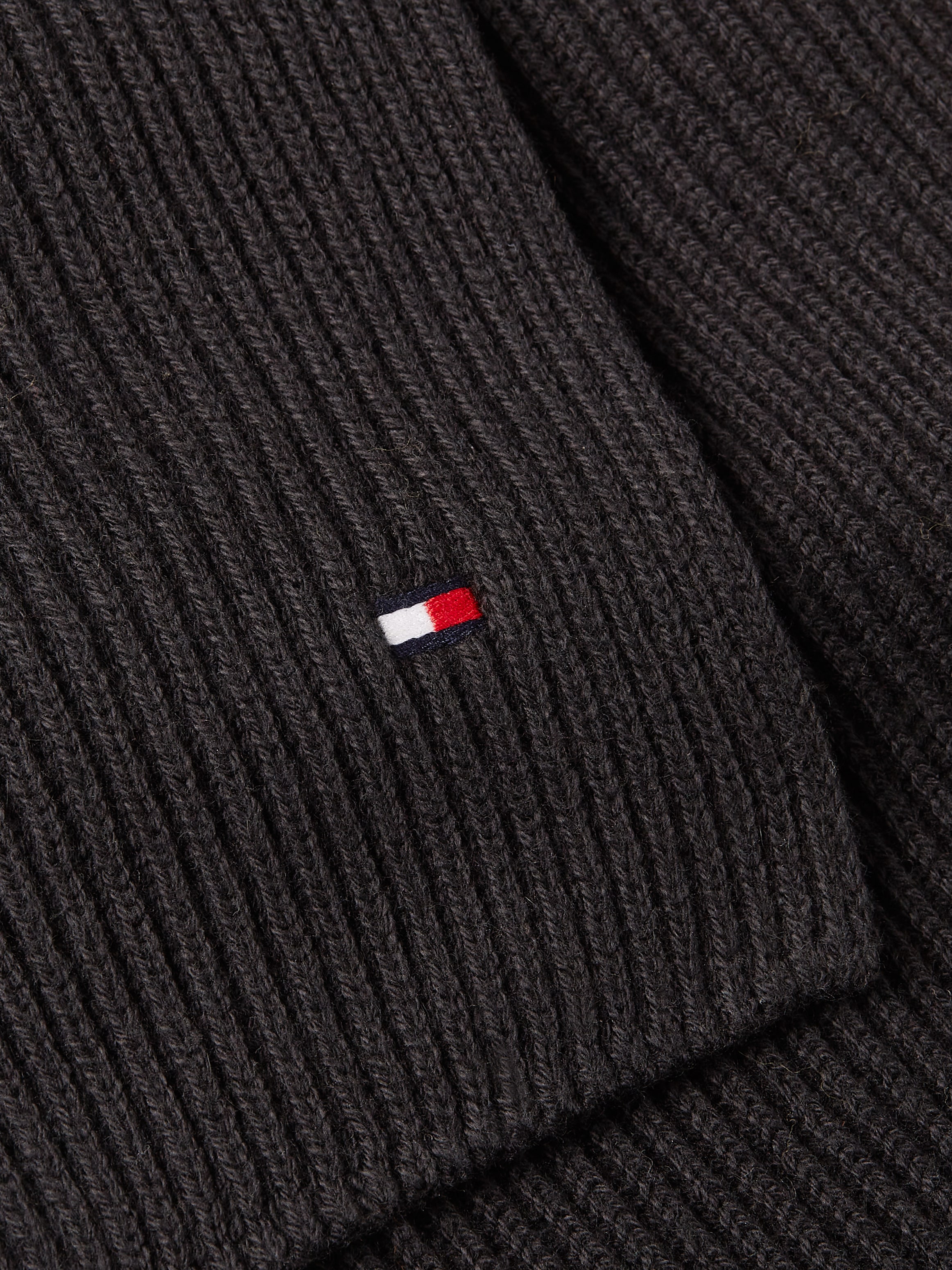 Tommy Hilfiger Strickschal »TH FLAG PIMA COTTON CASH SCARF« mit Logostickerei, mit Kaschmiranteil Unisex