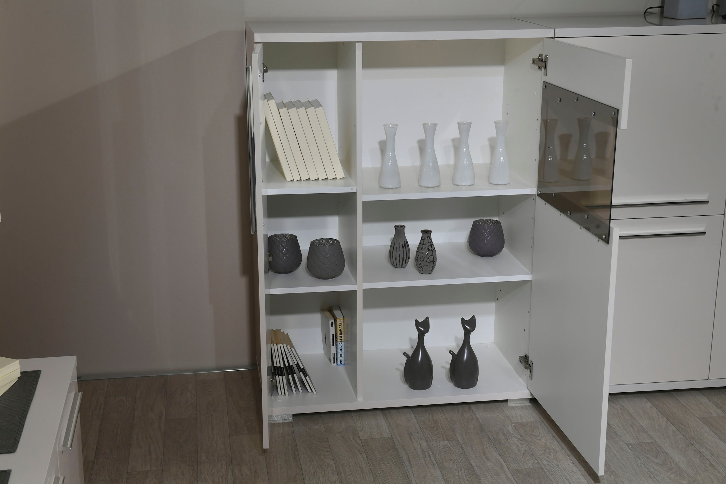 Places of Style Highboard »Piano Vitrine«, UV lackiert, Soft-Close Funktion