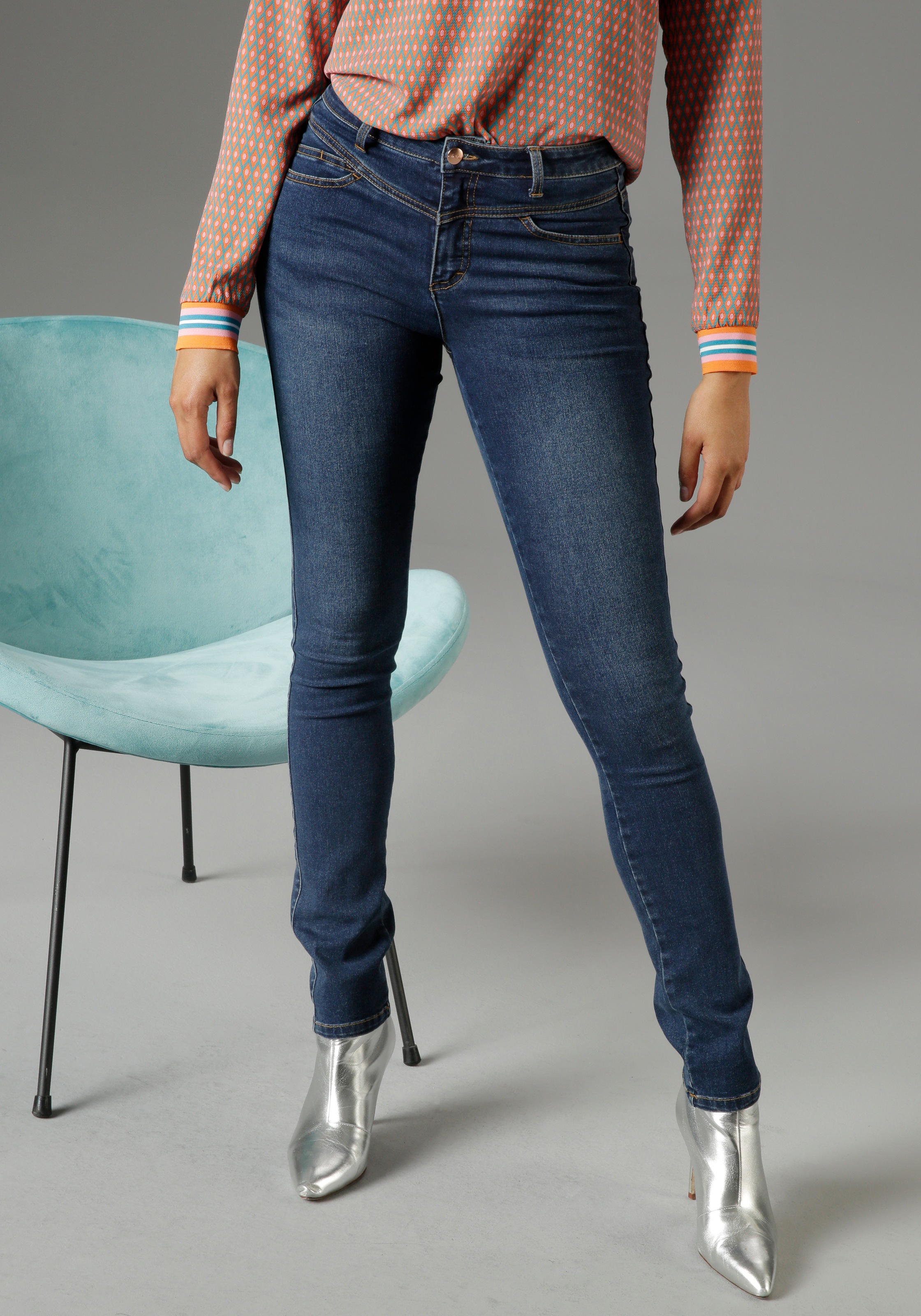 Aniston SELECTED Slim-fit-Jeans, Regular-Waist