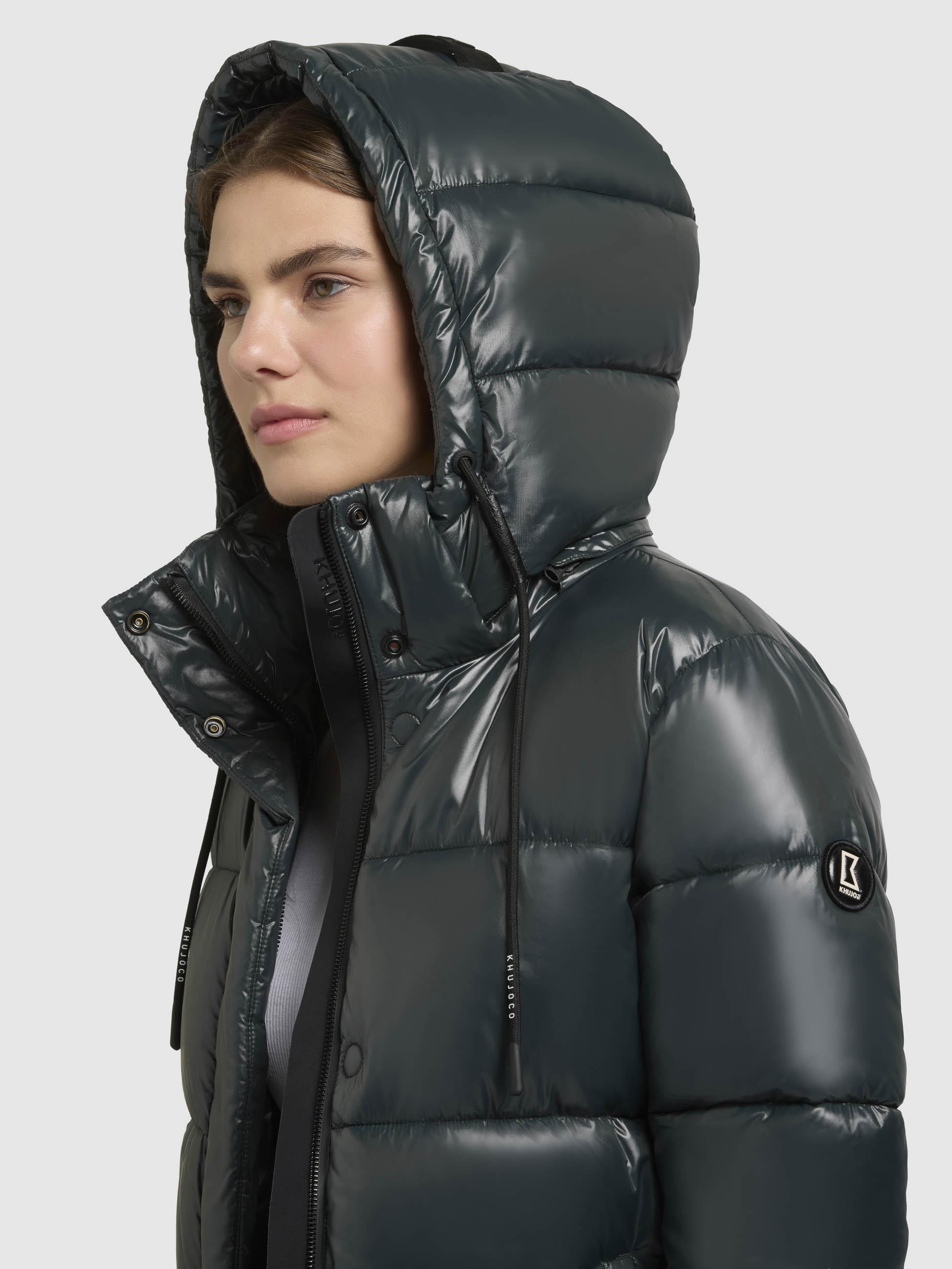 khujo Steppjacke »Steppjacke Jadet2-YM«, mit Kapuze, Schimmernder Winter Kurzmantel mit abnehmbarer Kapuze