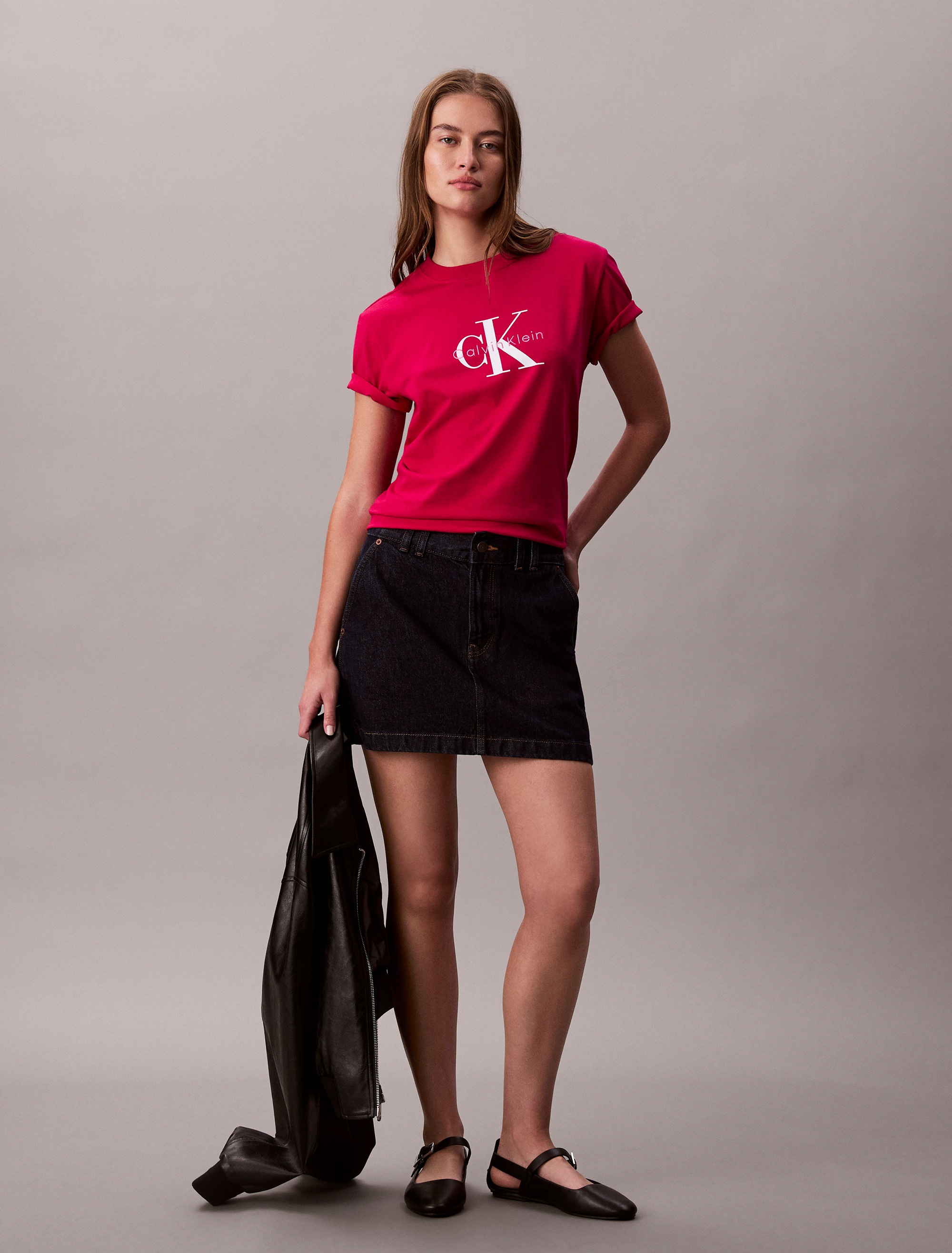 Calvin Klein Jeans T-Shirt »HERO SS CLASSIC MONOLOGO CNECK T«, mit großem CK-Print