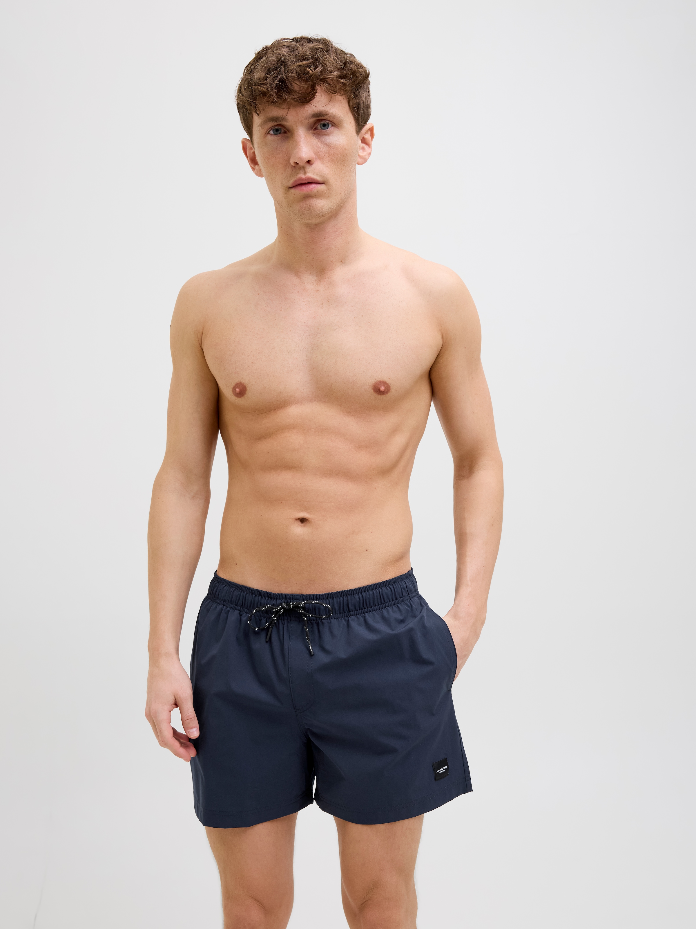 Jack & Jones Badeshorts »JPSTMAUI JJSWIM SOLID AKM SN«