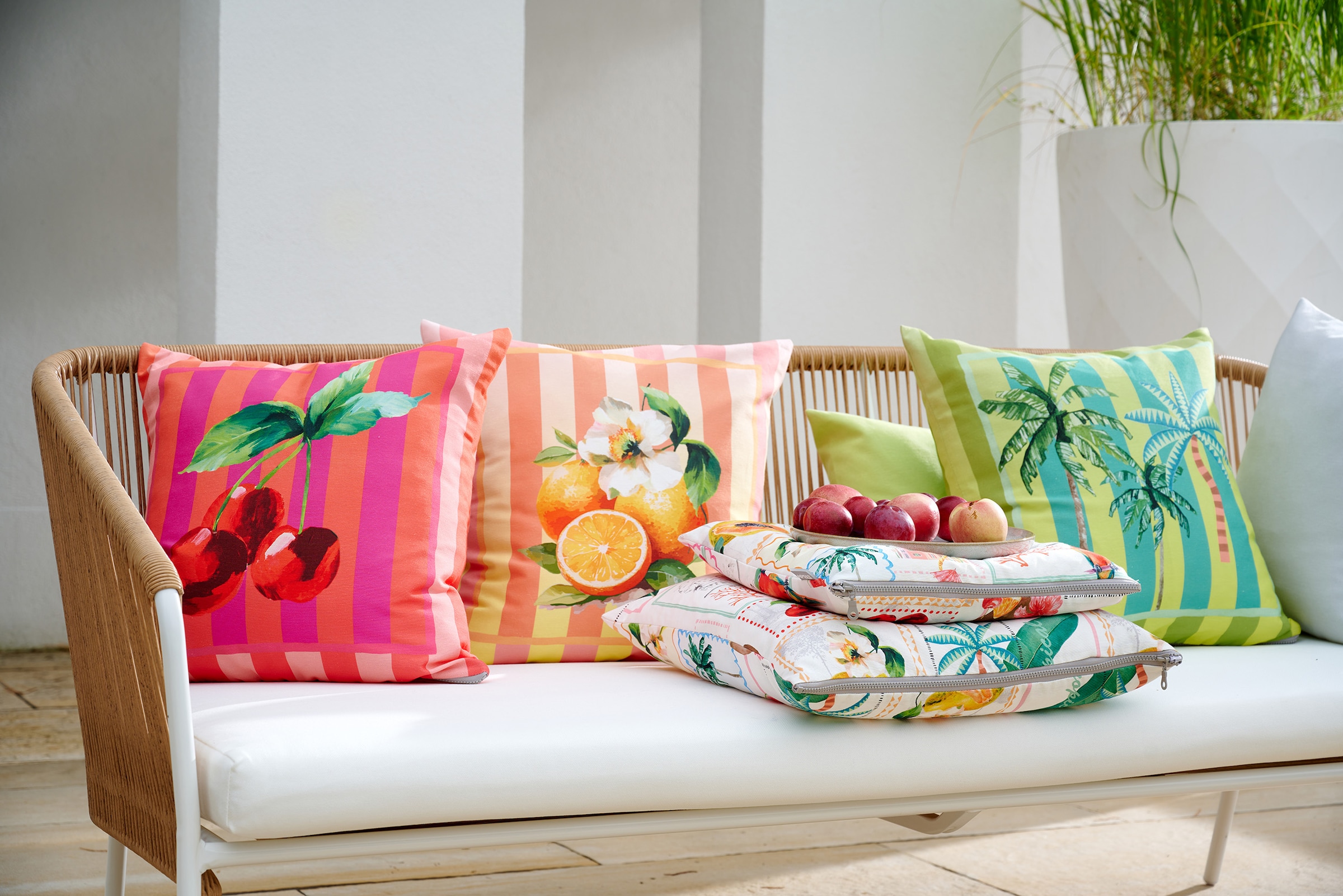 APELT Kissenbezüge »3810« Statement-Reißverschluss