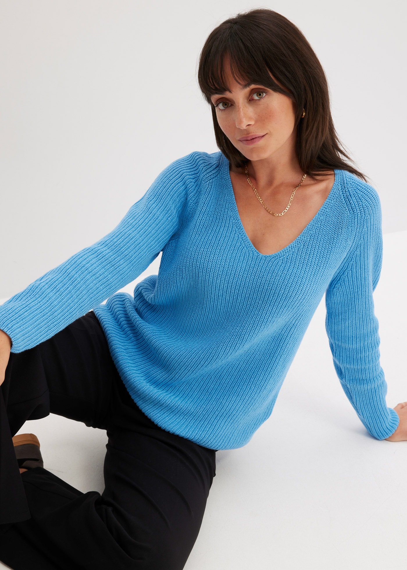 bonprix Strickpullover »Gerippter Pullover aus reiner Baumwolle« aus reiner Baumwolle, mit V-Ausschnitt, unifarben, lässige Passform