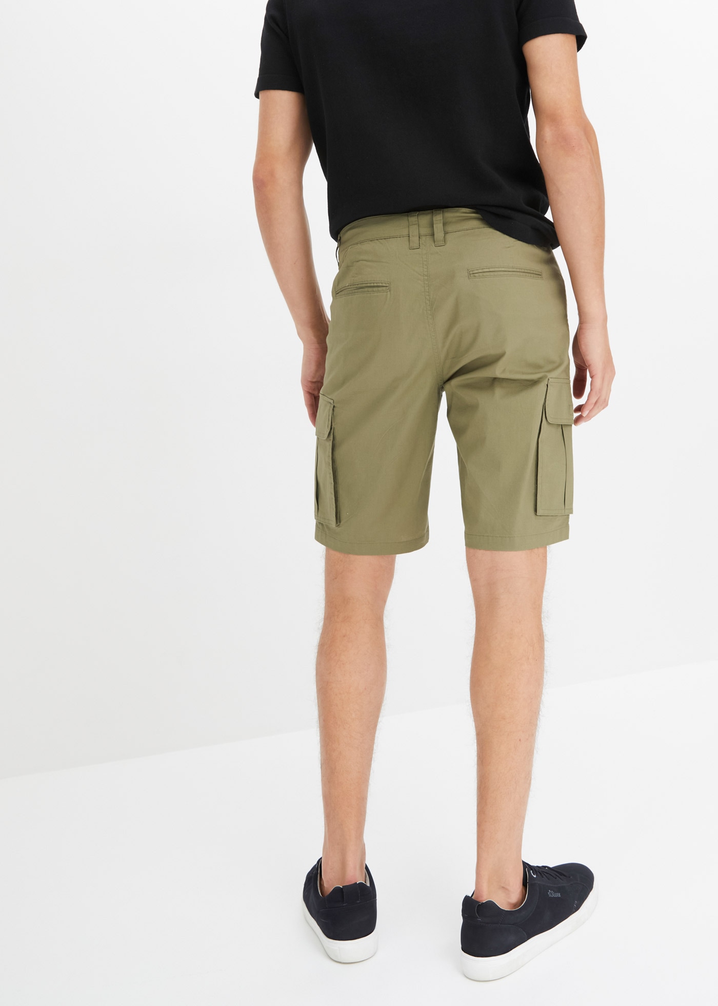 bonprix Cargobermudas  leichte Qualität, mit Stretch-Anteil, regular fit