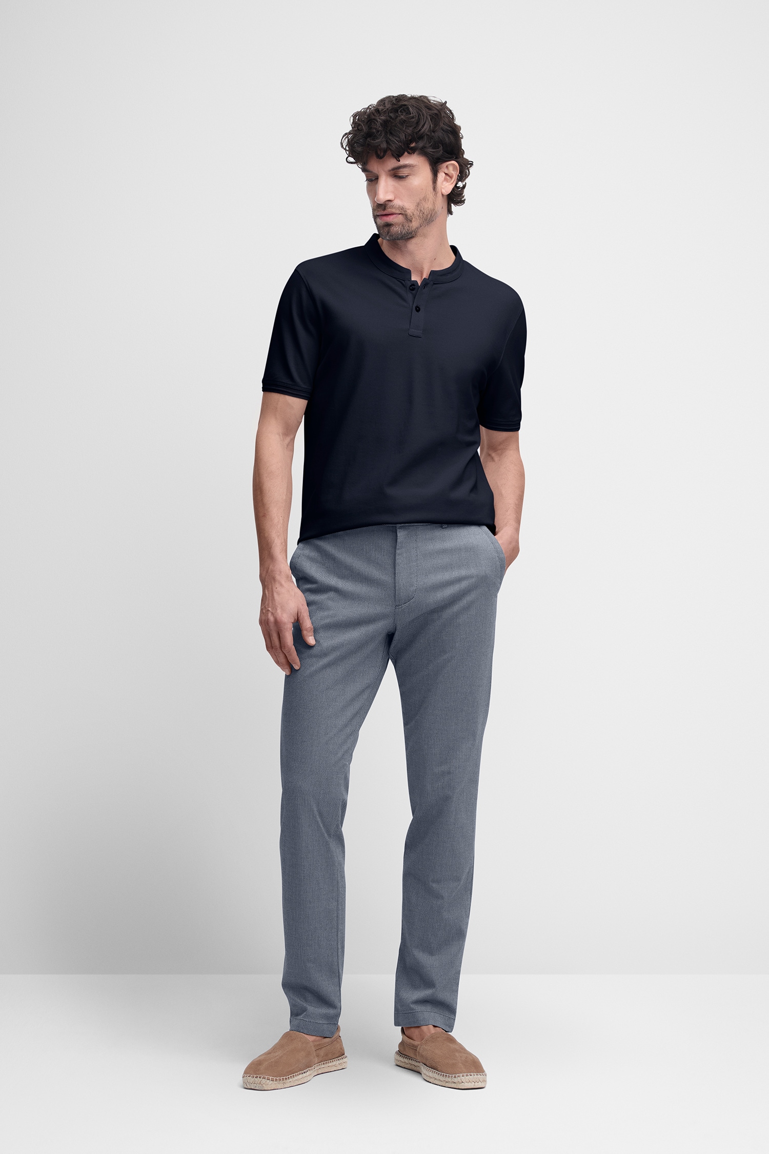 Cinque T-Shirt »CILANO« Rundhalsausschnitt mit kurzer Knopfleiste, Relaxed Fit