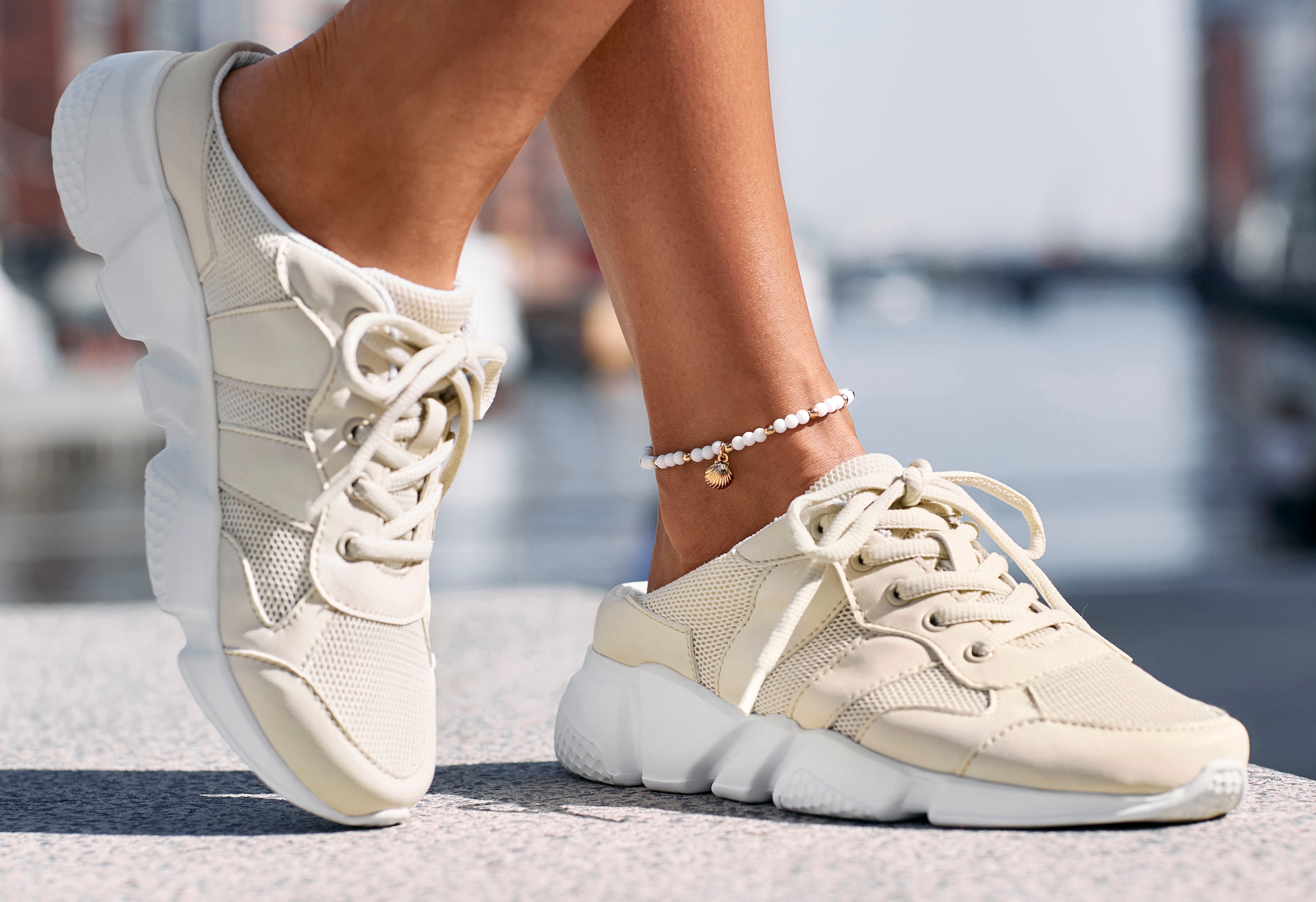 LASCANA Sabot, Sneaker, Freizeitschuh, Halbschuh, aus Textil VEGAN
