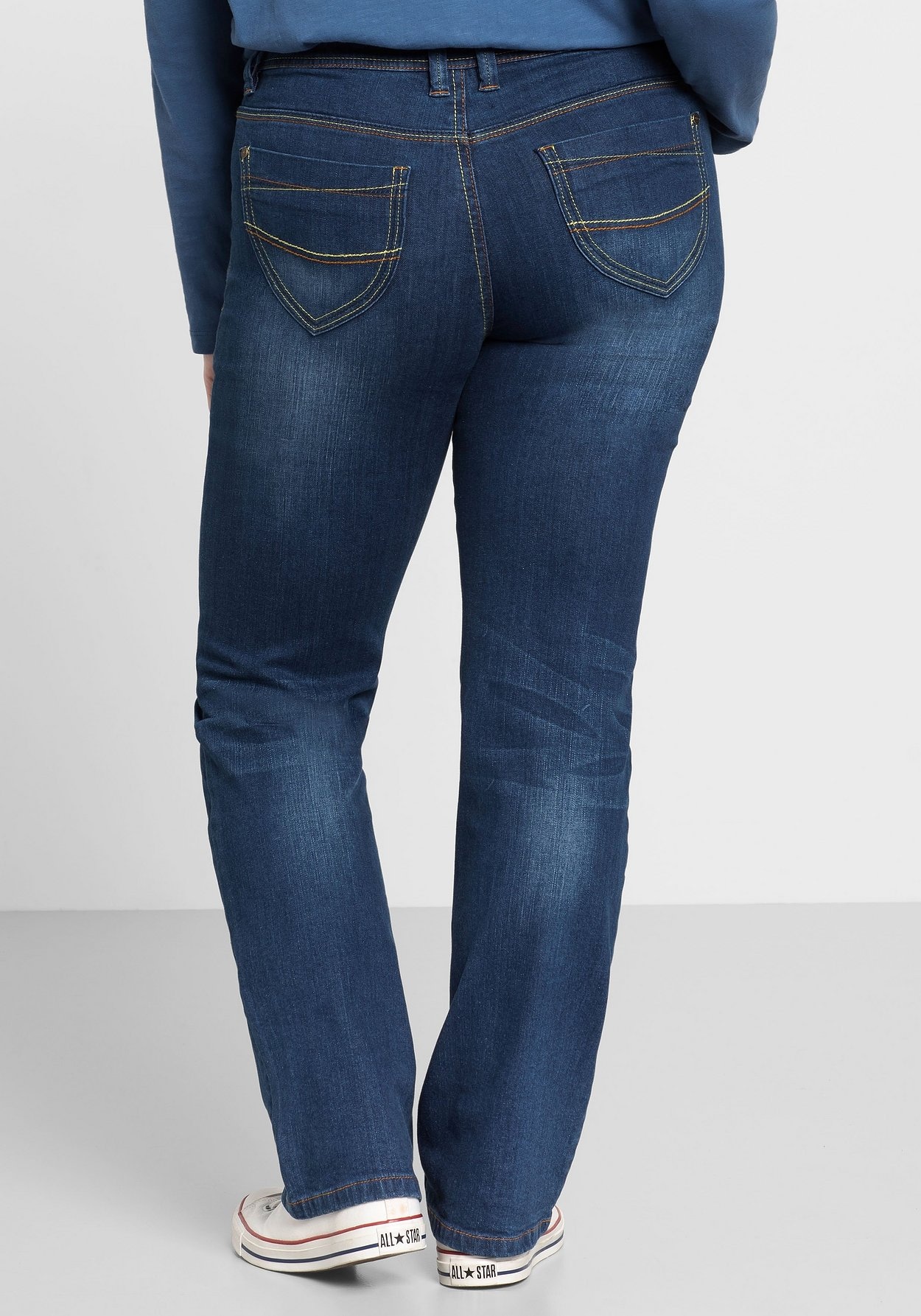 Sheego Stretch-Jeans »Jeans mit gerader Beinform, individuelle Used-Effekte«