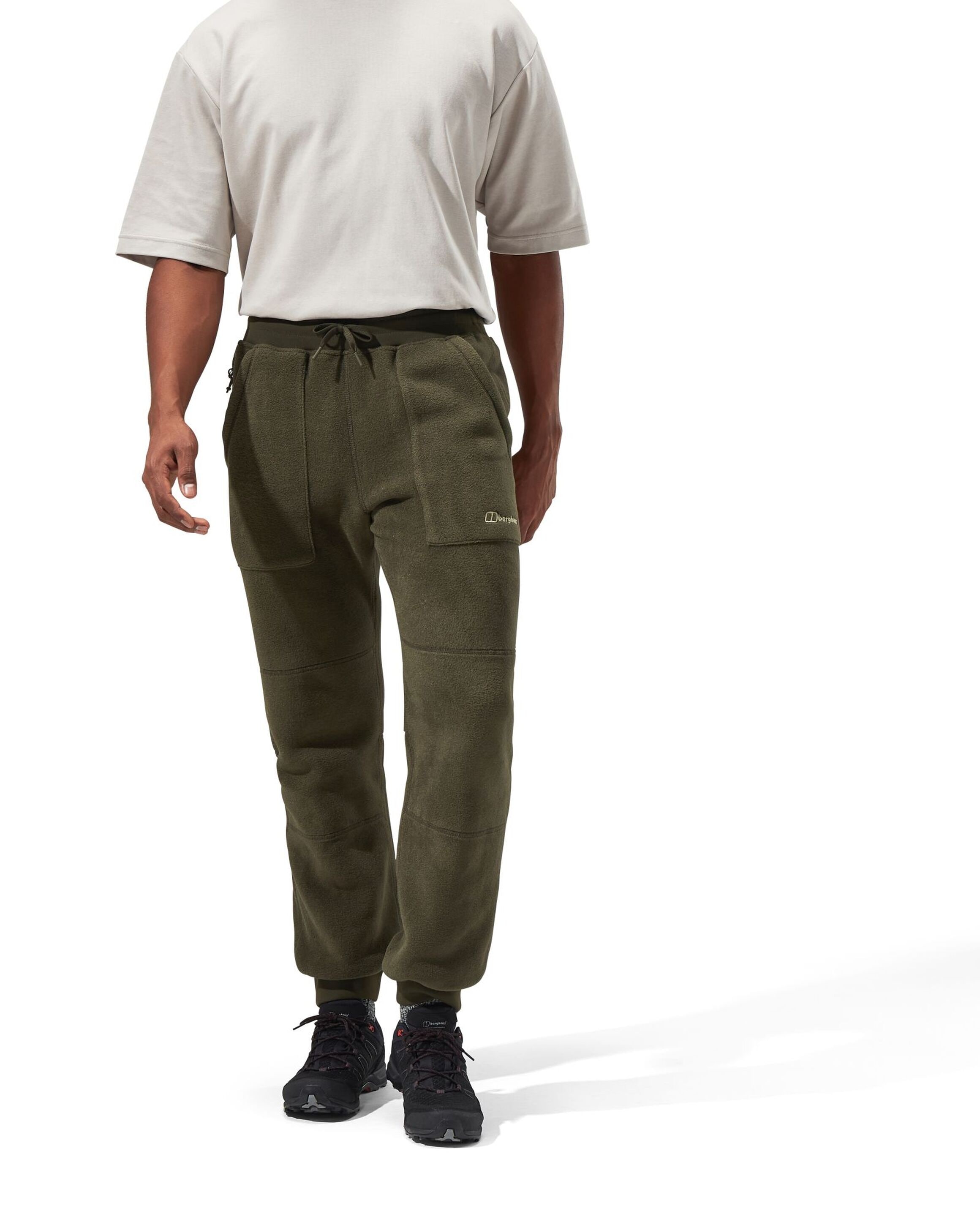 Berghaus Jogginghose »Berghaus Sweatpant«  warm und angenehm