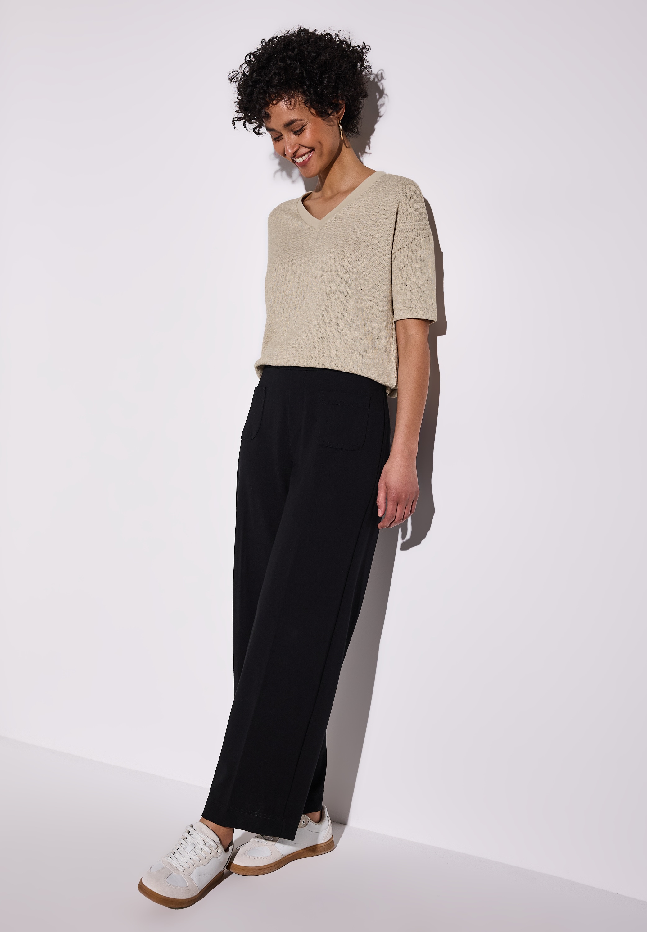 STREET ONE T-Shirt, im Strick-Look mit V-Ausschnitt