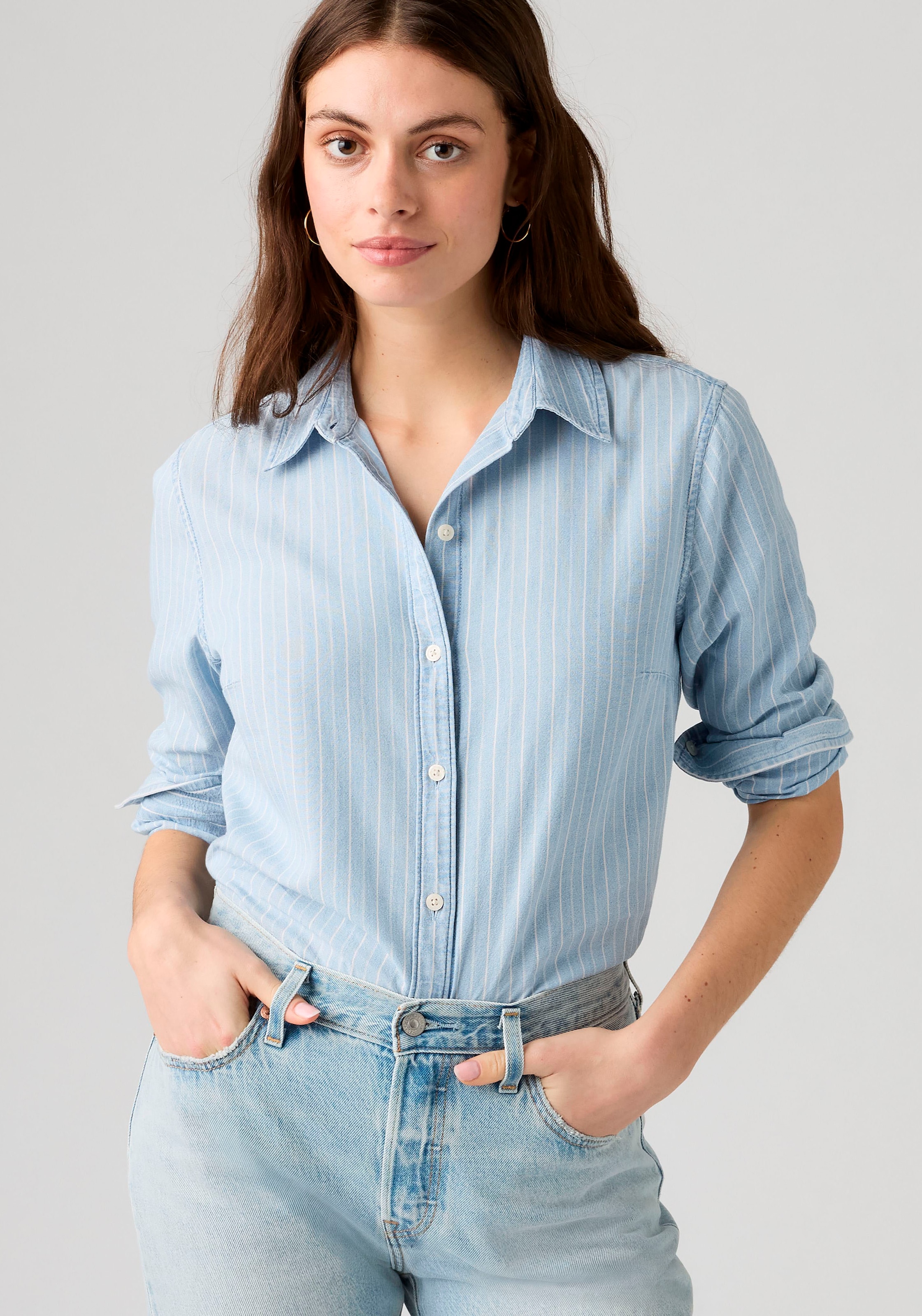 Levi's® Hemdbluse »CARLILE CLASSIC POPLIN SHIRT« Klassischer Hemdblusenkragen