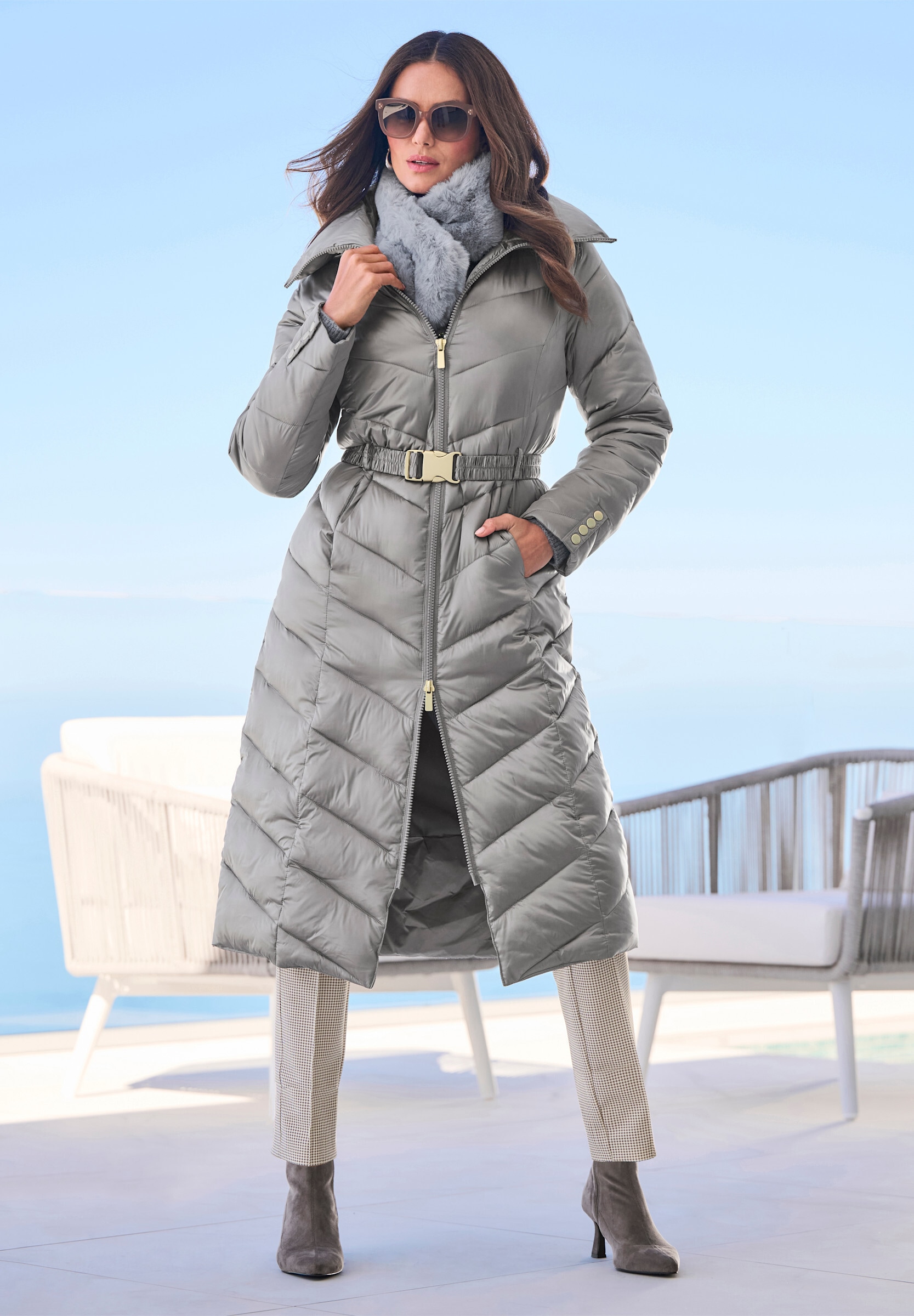 heine Steppjacke »Steppmantel Wintermantel in schimmernder Qualität« ohne Kapuze