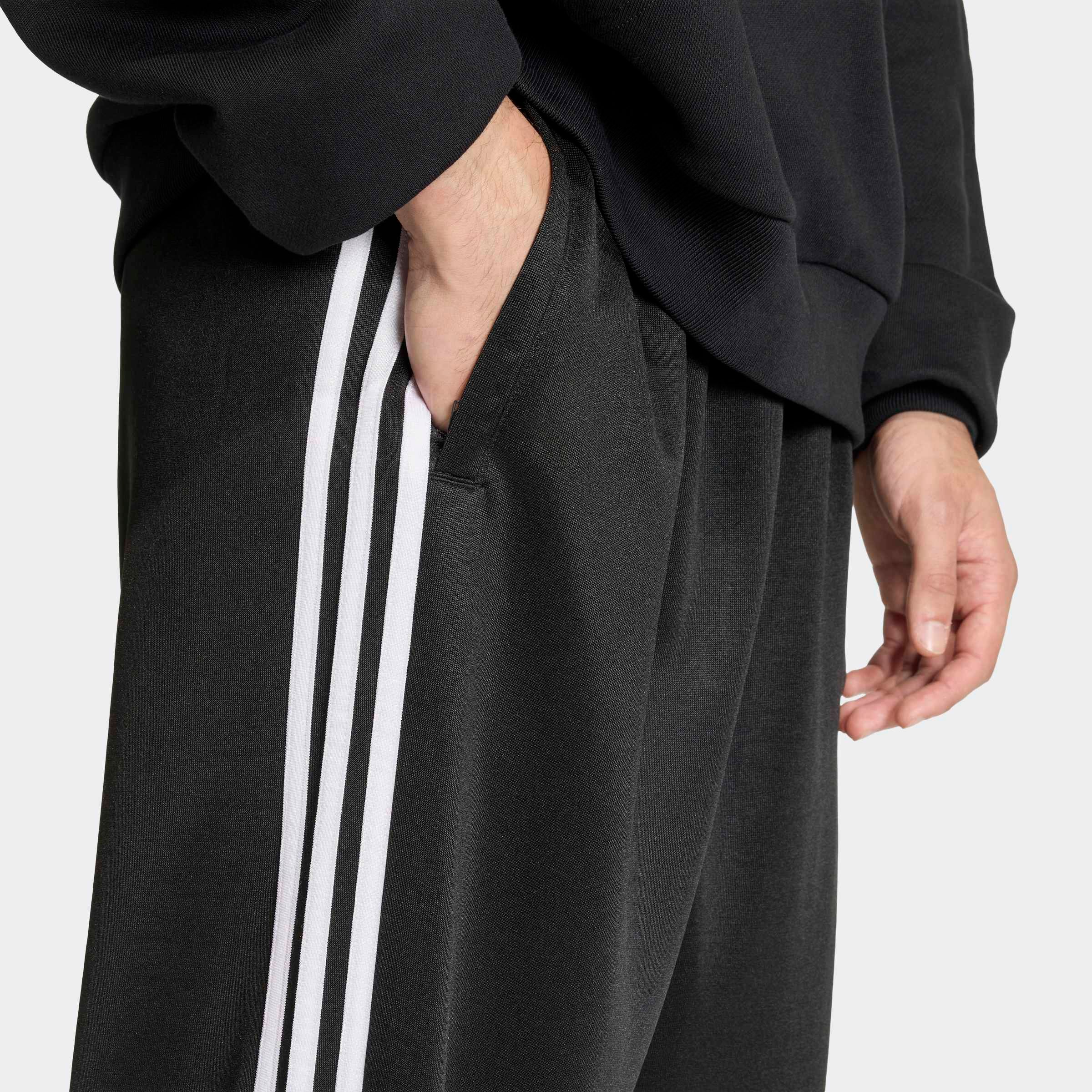adidas Originals Sporthose »LOOSE TP«  für Erwachsene, sportlicher Stil, aus Polyester und Baumwolle