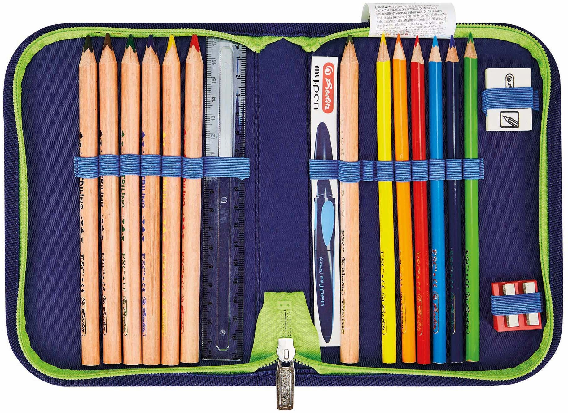 Herlitz Schulranzen »FiloLight Plus, Green Goal«, Floureszierende Flächen-reflektierende Streifen auf den Schultergurten-Reflektoren, mit Sportbeutel, Etui, Faulenzer und Sportbeutel