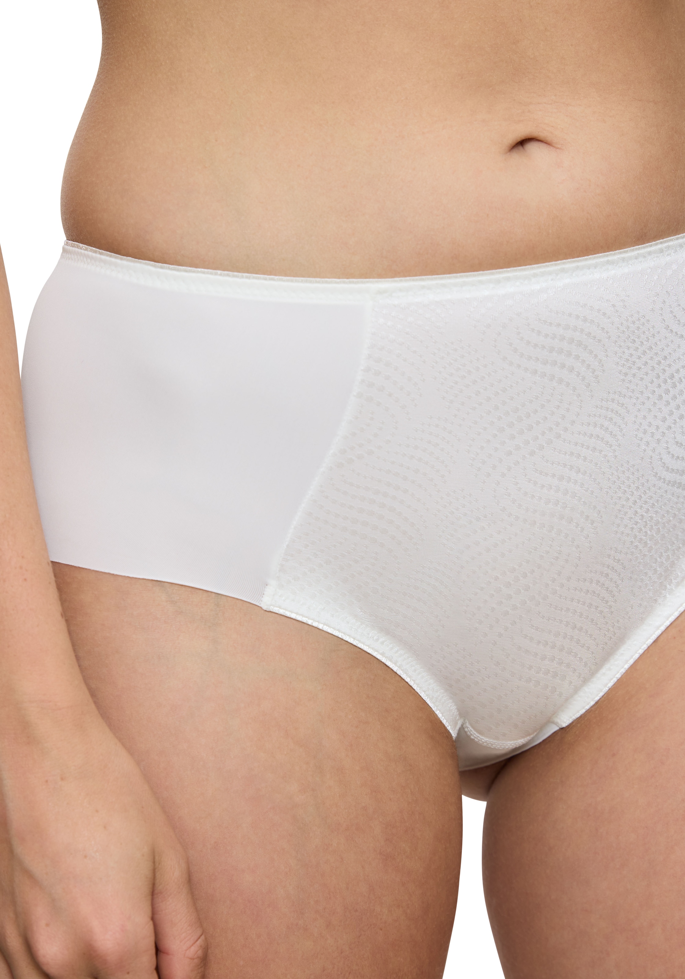 Triumph Slip »Essential Minimizer Hipster X«, schimmerndes Jacquardmuster