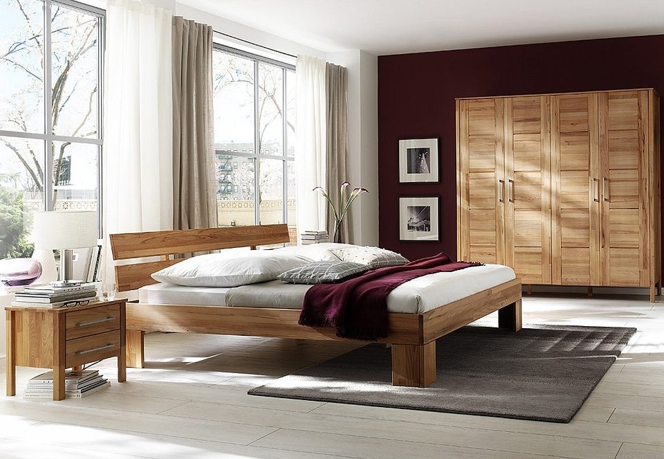 Home affaire Massivholzbett »Modesty II, Made in Europe«, (hohe Belastbarkeit: 200kg je Seite), aus massiver Kernbuche, in verschiedenen Breiten, mit Metallbeschlägen