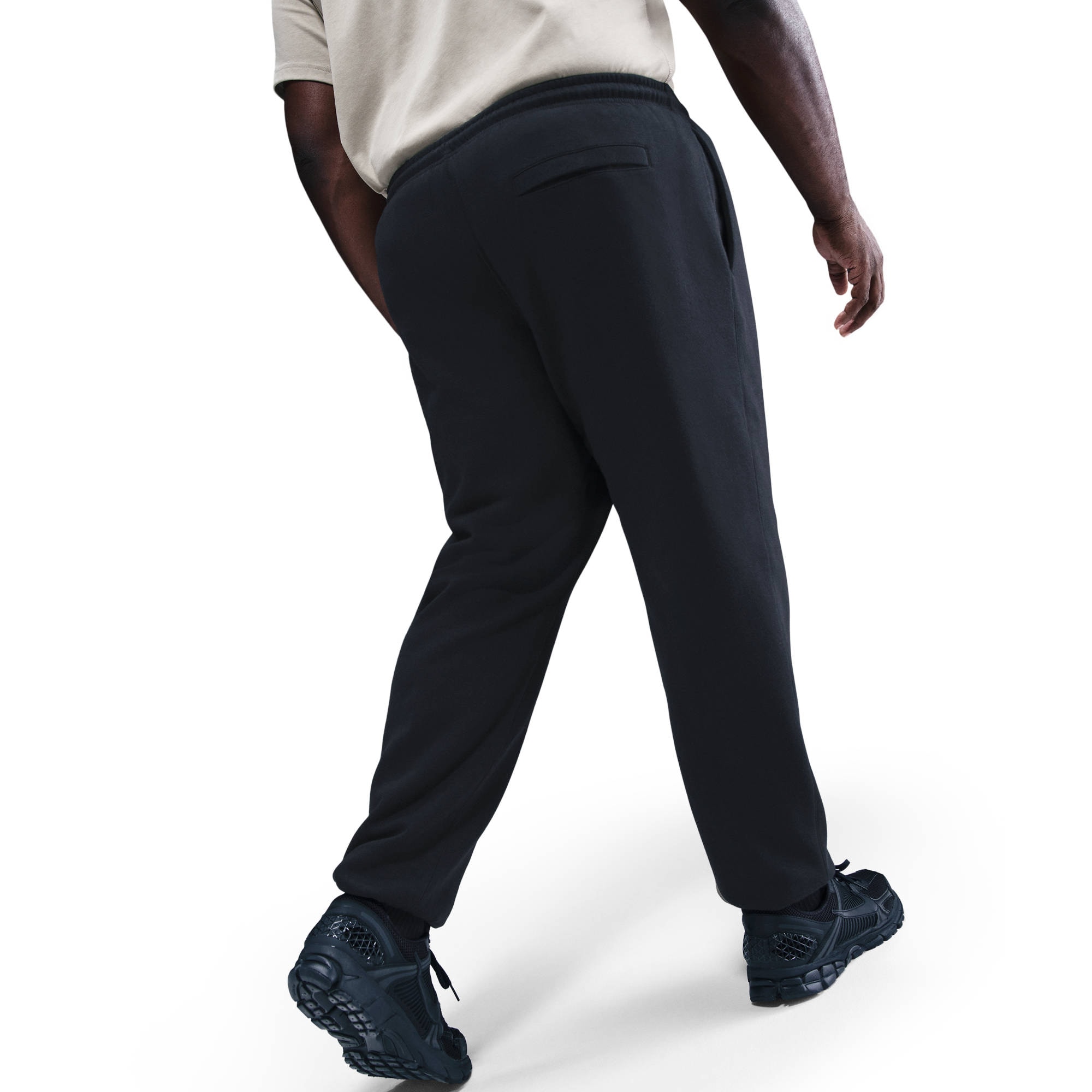 Nike Sportswear Sporthose »M NK CLUB BB CUFF PANT«  mit angerautem Fleece innen, mit seitlichen Taschen
