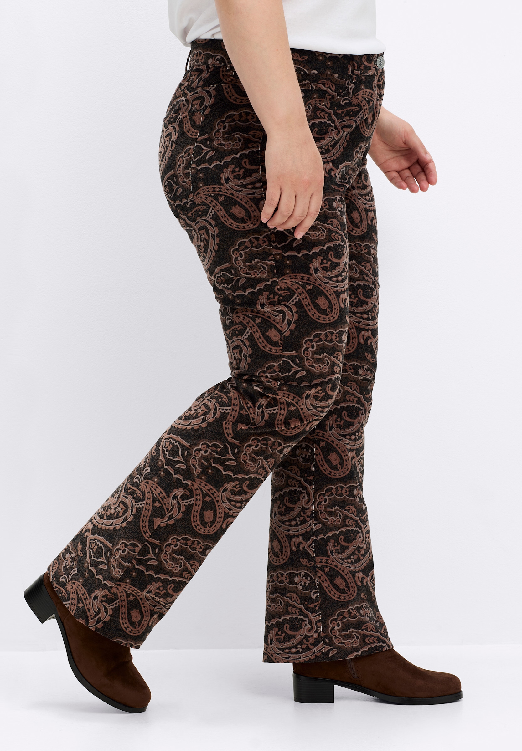 sheego by Joe Browns Bootcuthose »Hose Samthose mit Paisley-Print, in Bootcut-Form«