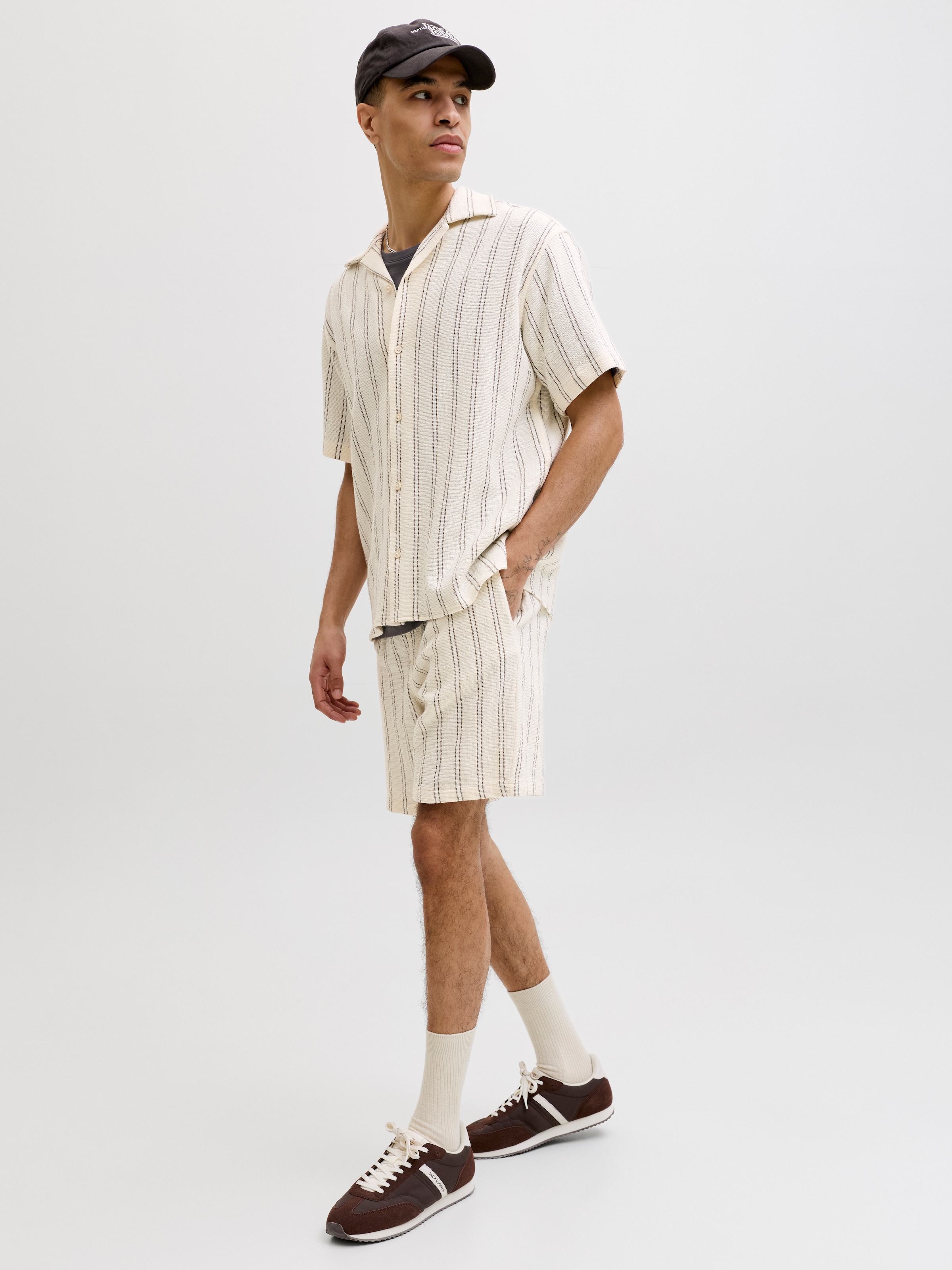 Jack & Jones Shorts »JPSTJAIDEN COBA STRIPE JOG SHORT SRT SN«