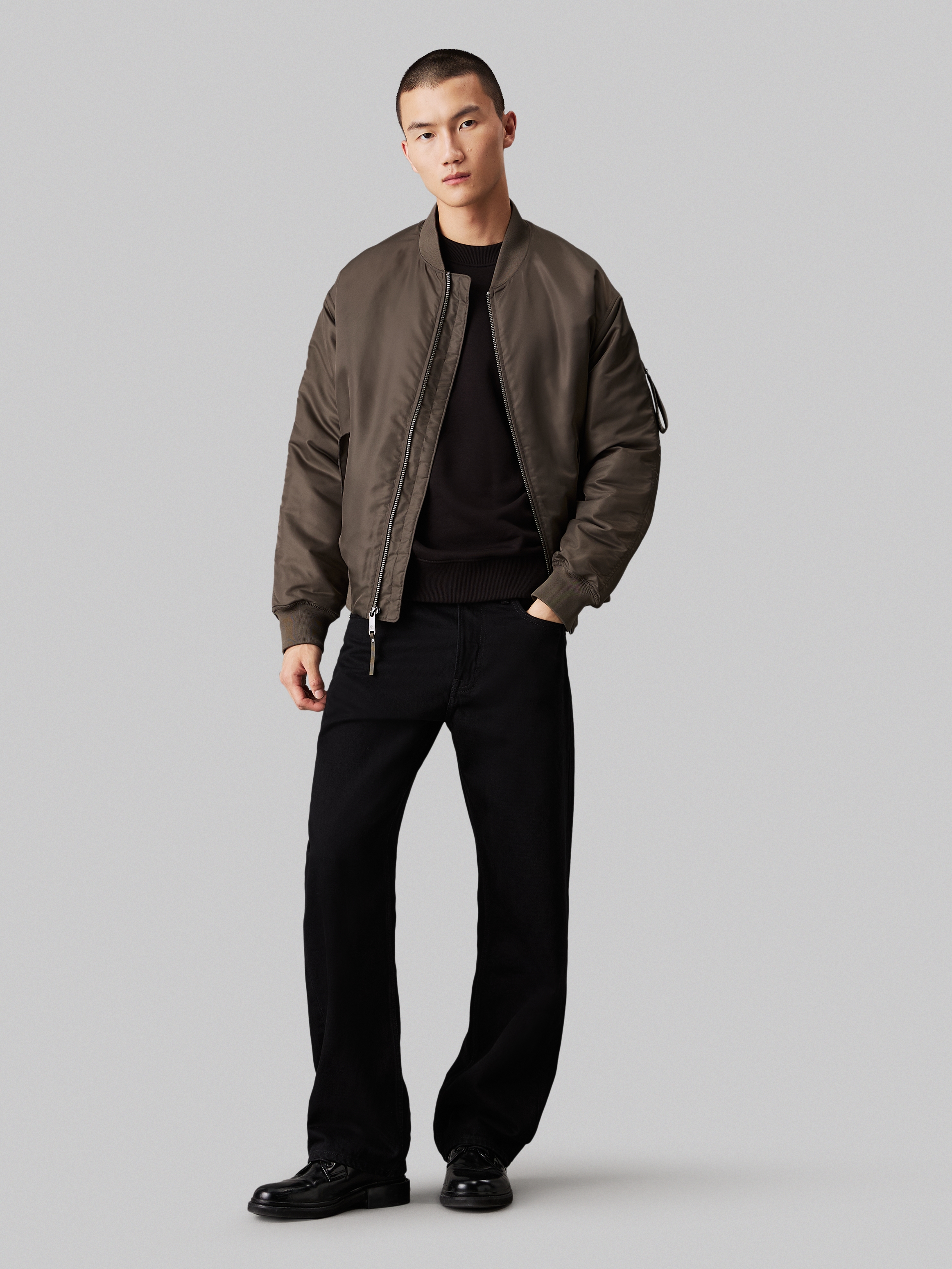 Calvin Klein Jeans Sweatshirt »CK EMBRO BADGE CREW NECK«, mit Logo-Stickerei