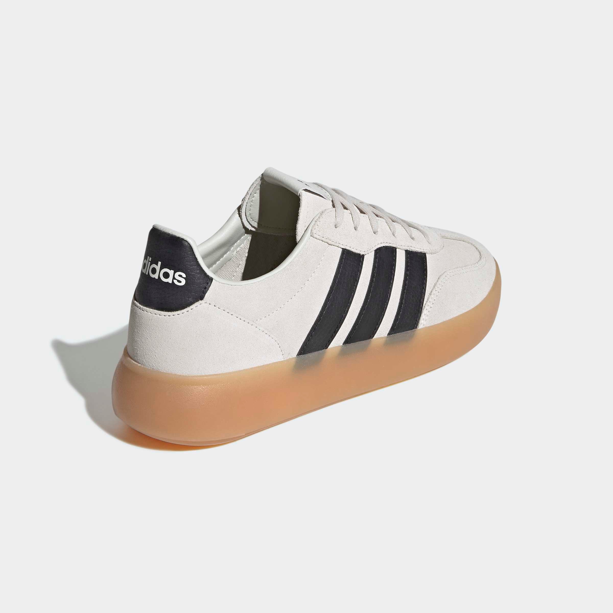 adidas Sportswear Sneaker »BARREDA DECODE LUX«  inspiriert vom Design des adidas handball spezial