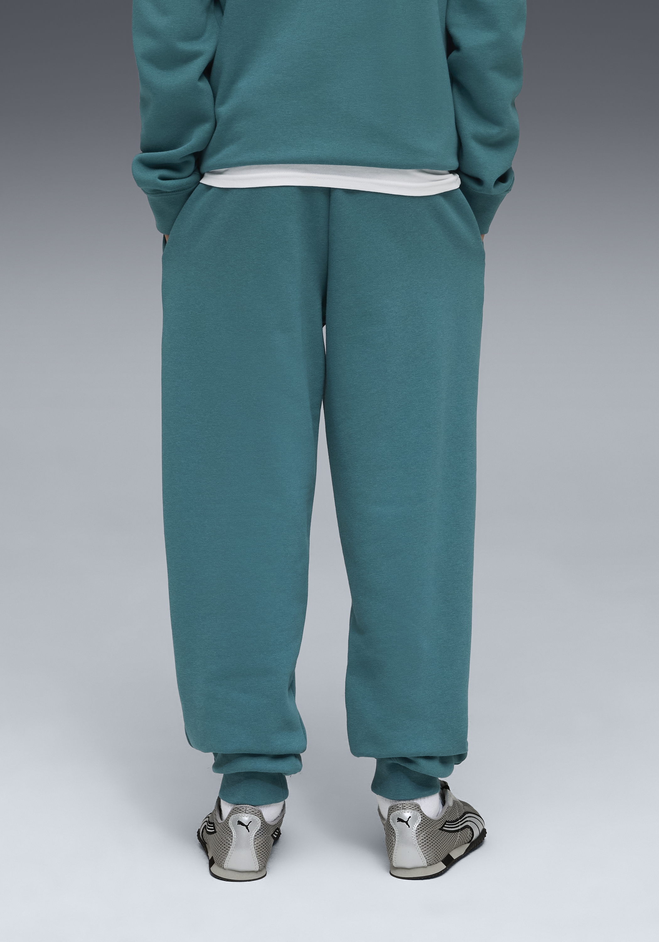 PUMA Trainingshose »ESS NO. 1 LOGO SWEATPANTS FL B«  Regular Fit, mit Eingrifftaschen, mit elastischem Bund