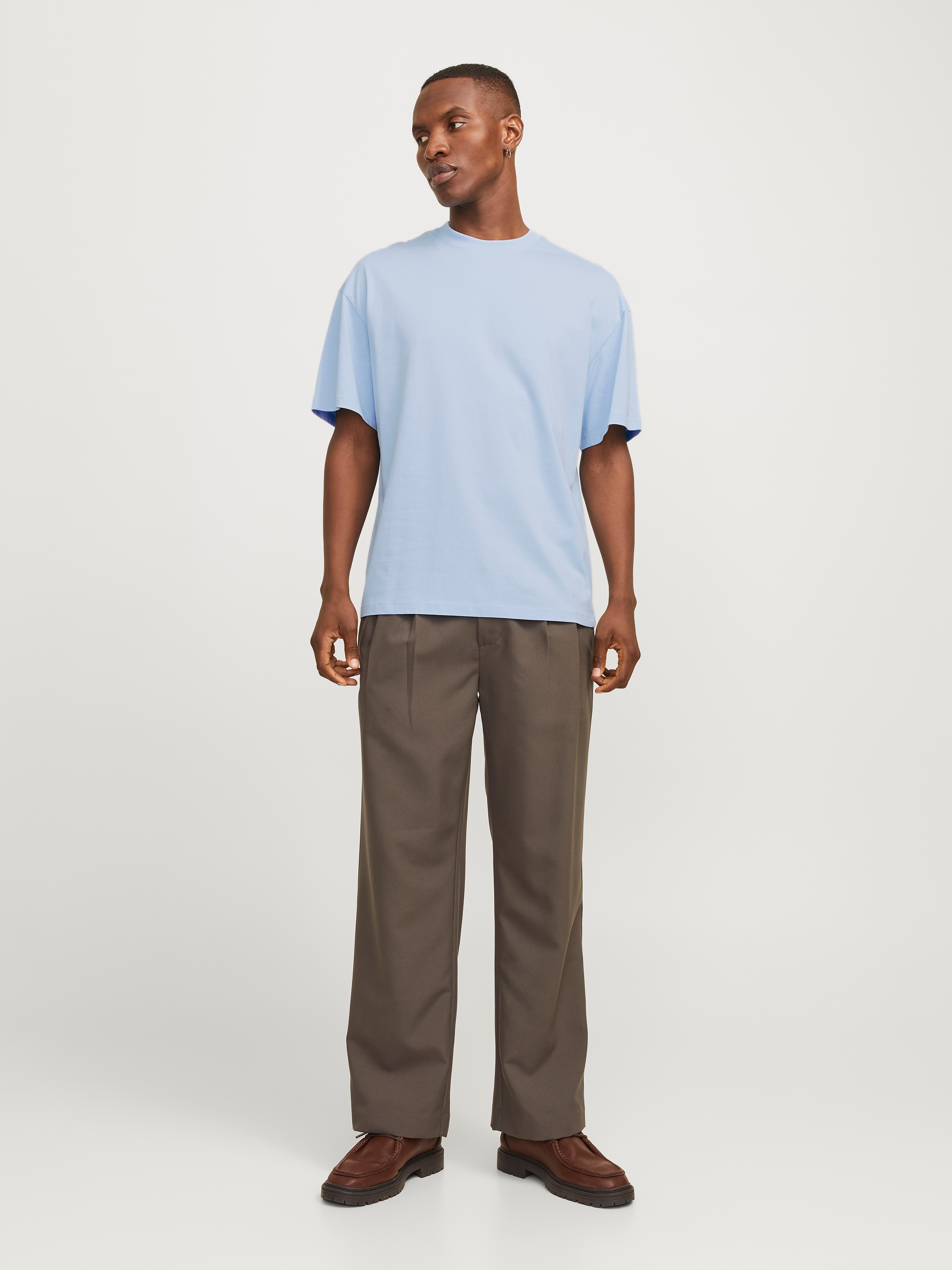 Jack & Jones Oversize-Shirt »JJEBRADLEY TEE SS O-NECK NOOS«, mit Rundhalsausschnitt