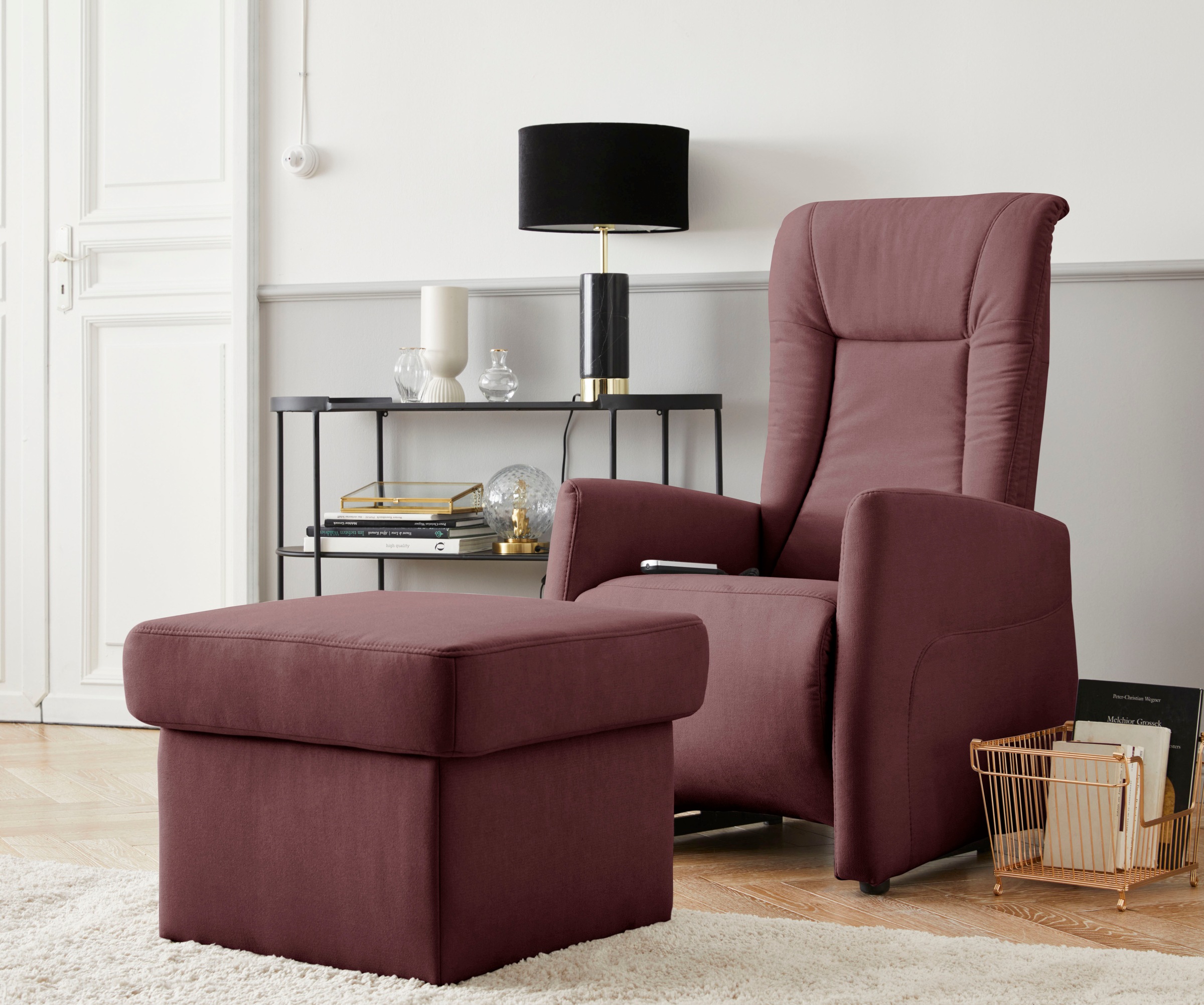 sit&more Stauraumhocker »Melissa«, klassisches Design, optional in dem mit Wasser zu reinigendem Bezug