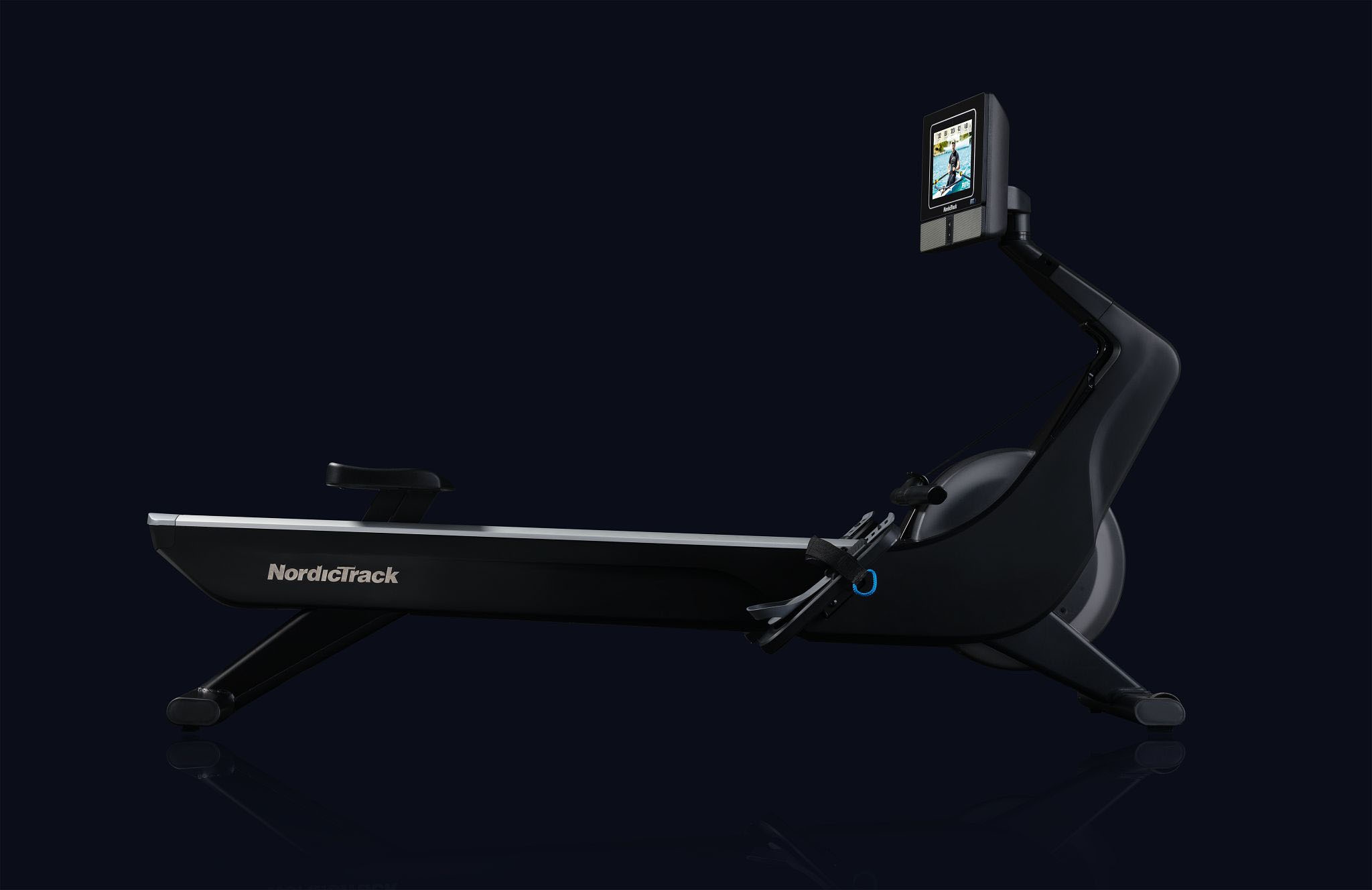 NordicTrack Rudergerät »NordicTrack RW700«, (iFIT-fähiger Rower mit schwenkbarem 10'' Touchscreen), Rudermaschine, 26 Widerstandsstufen, Magnetbremssystem
