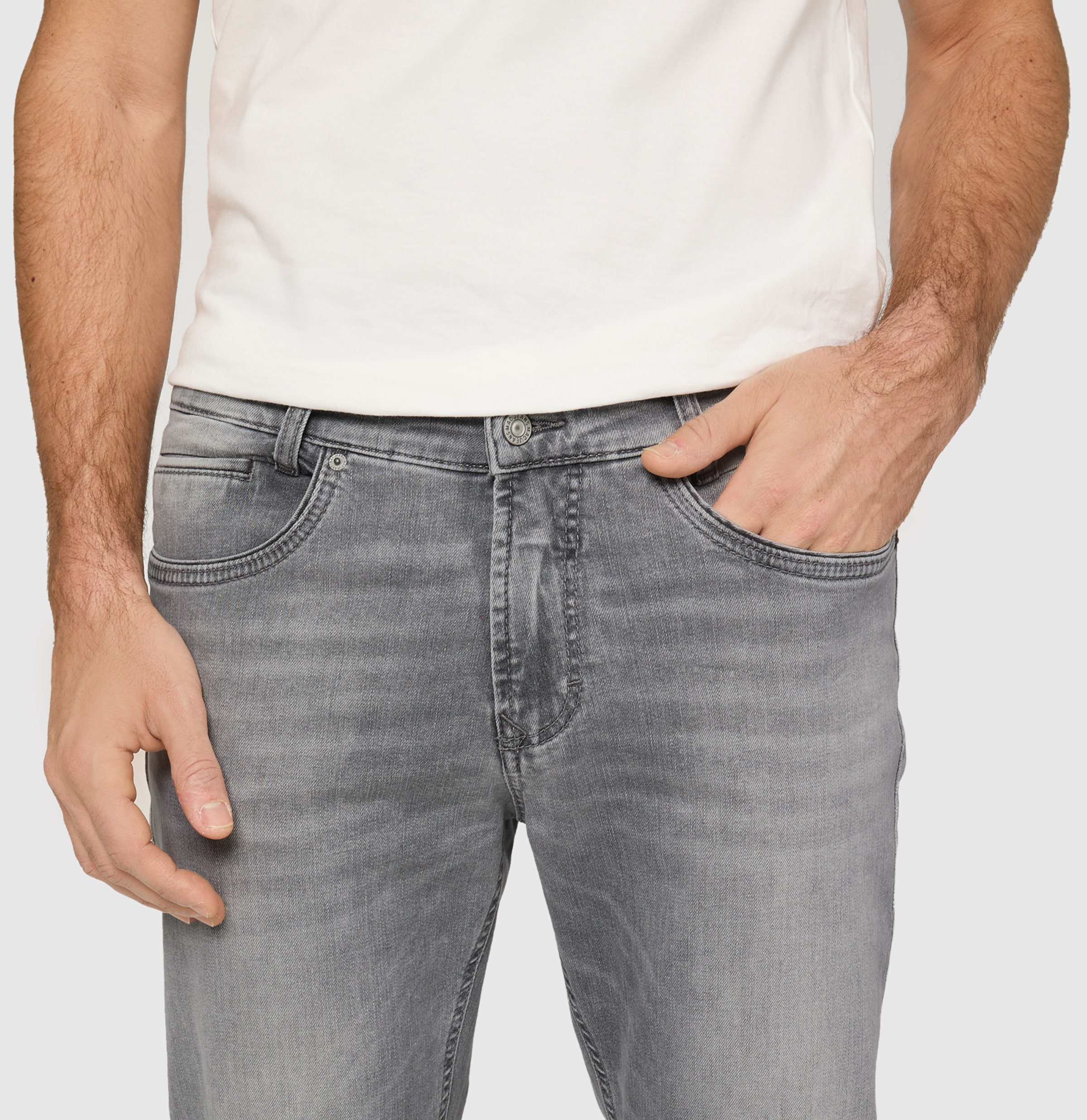 MAC Straight-Jeans »Arne Pipe«