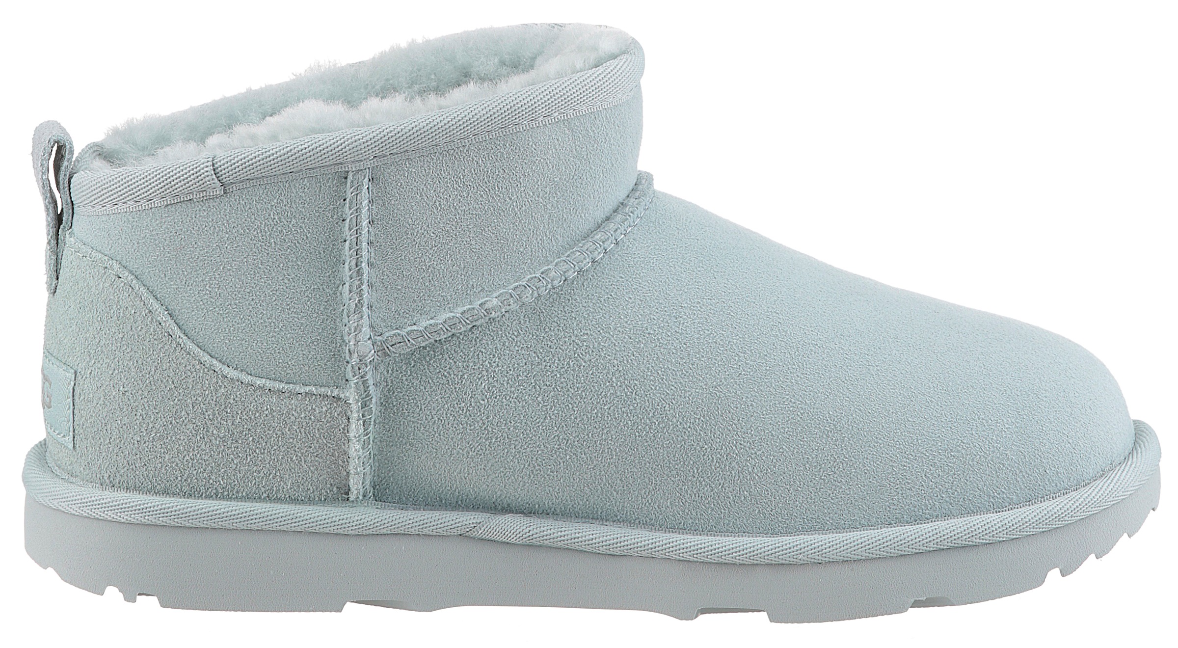 UGG Winterboots »Classic Ultra Mini«, Schlupfstiefel, Winterstiefel, Boots mit Lammfellfutter