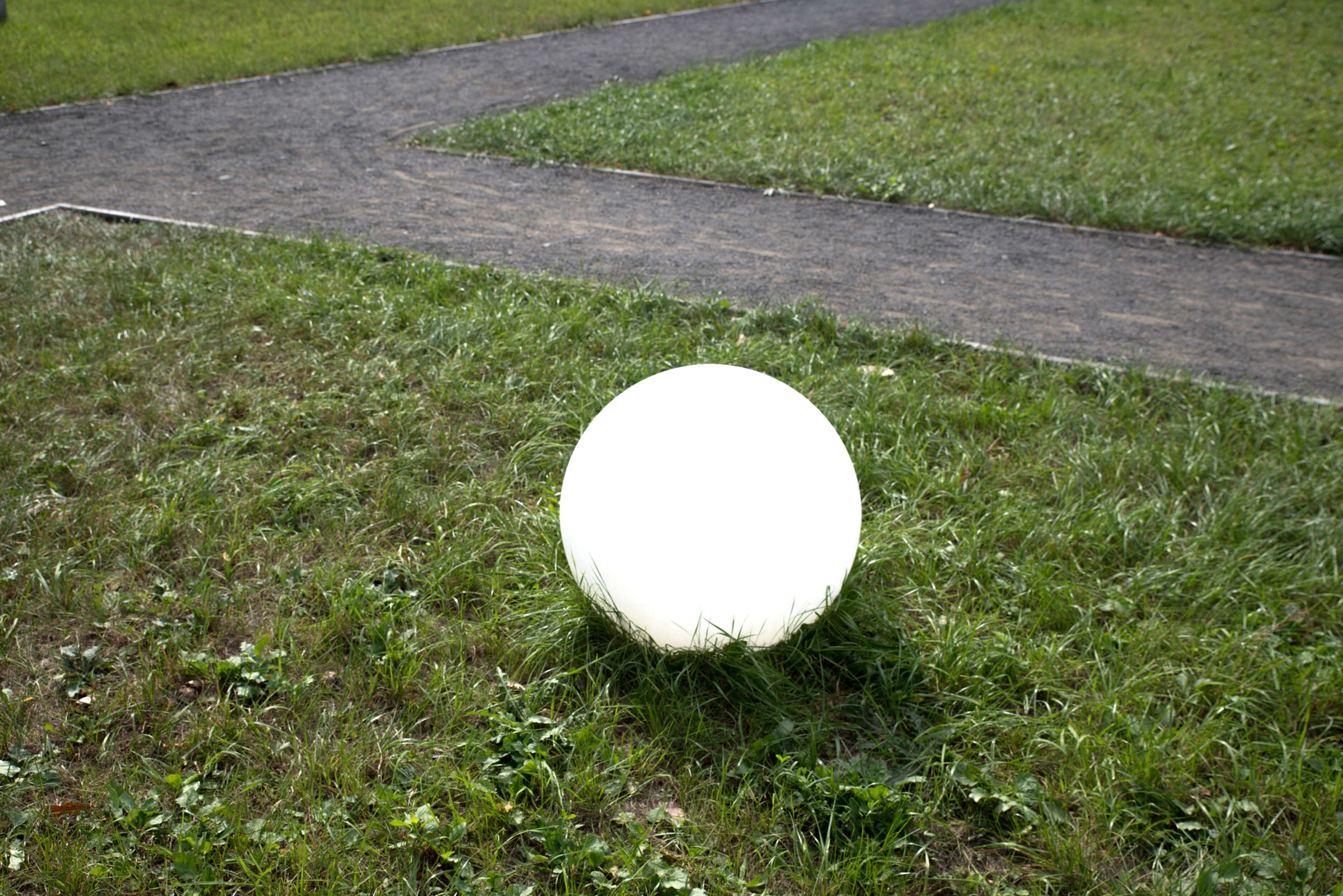näve LED Solarleuchte »Außen Kugelerdspieß "BALL" D: 20 cm« E27 1 Stk. Inkl. Anschlußleitung ca. 2,75 m