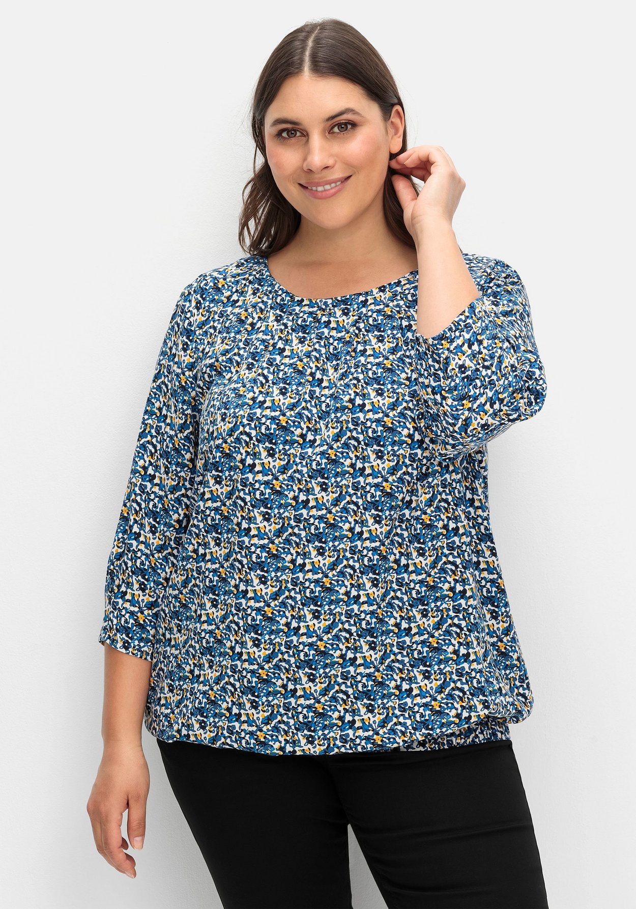 Sheego Tunika »Tunika mit gelegten Falten und Minimalprint«, mit gelegten Falten und Minimalprint