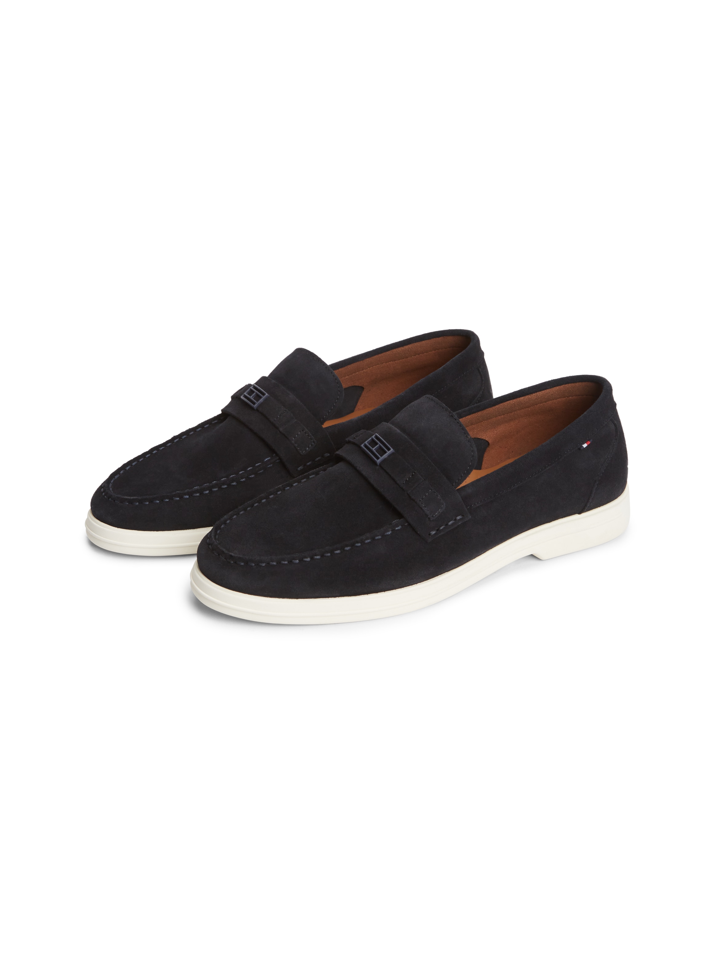 Tommy Hilfiger Loafer »LIGHT SUEDE FLAG HARDWARE LOAFER«  Slipper, Schlupfschuh, mit modischem Zierriegel und Ziernähten