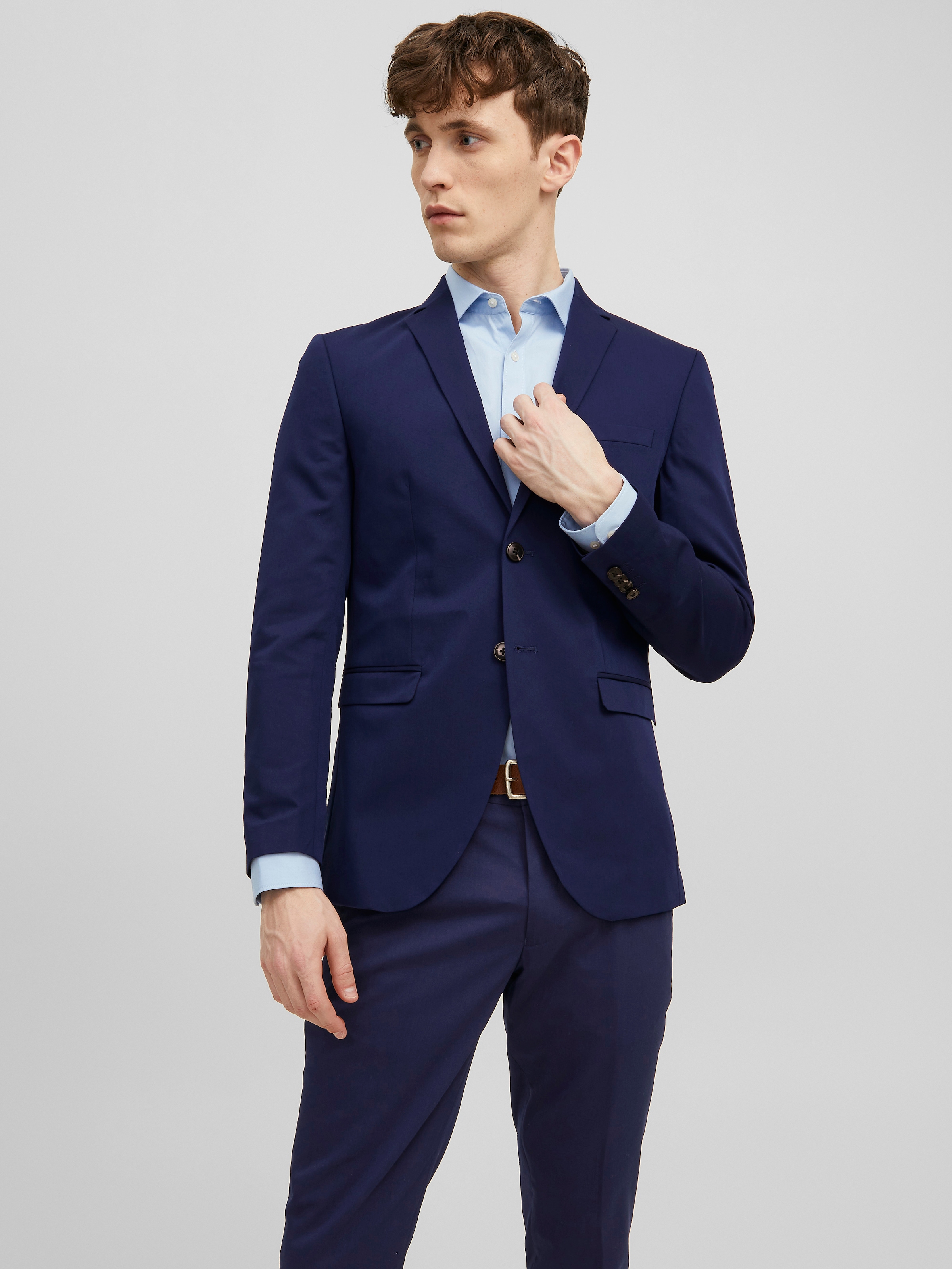 Jack & Jones »JPRFRANCO  Blazer mit 2-Knopf-Form und extra schmalem Schnitt« unifarben, modisch, slim fit, Kunstfaser