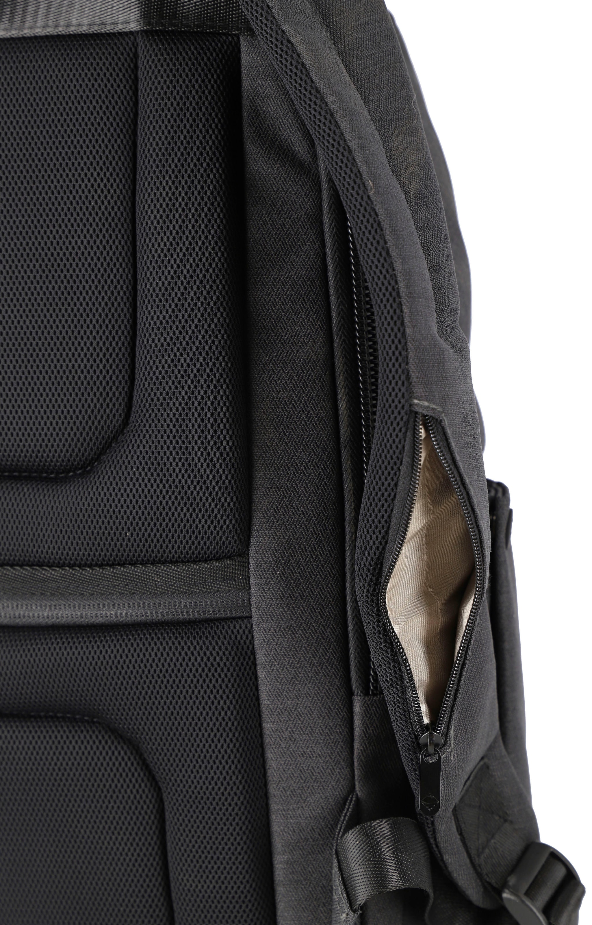 travelite Rucksack »Meet, 41 cm, anthrazit«, Arbeitsrucksack Schulrucksack 15,6-Zoll Laptopfach Volumenerweiterung