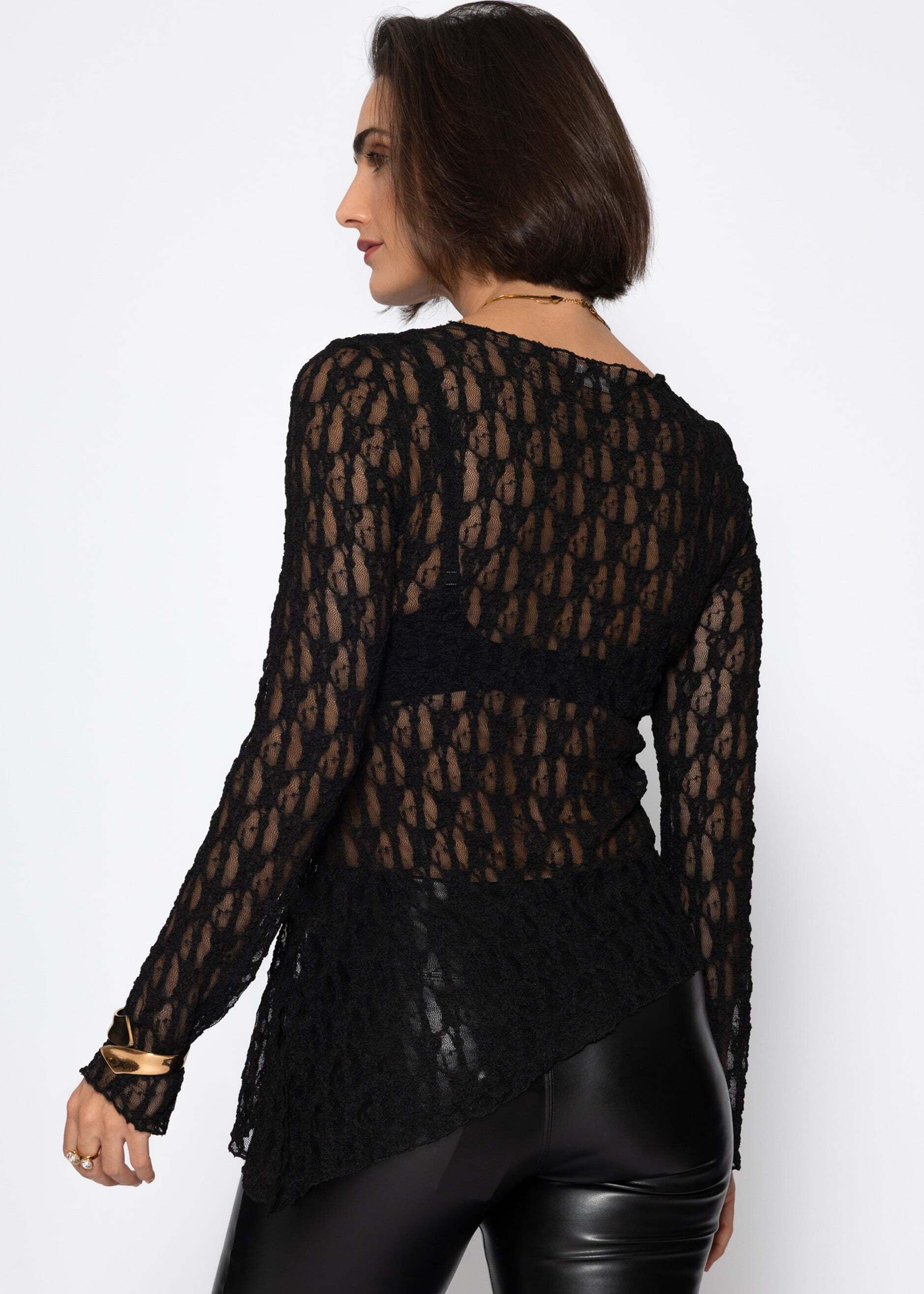 SASSYCLASSY Langarmshirt »Asymmetrisches Spitzenoberteil« Strukturiertes Langarmshirt mit Rundhals und figurbetontem Schnitt