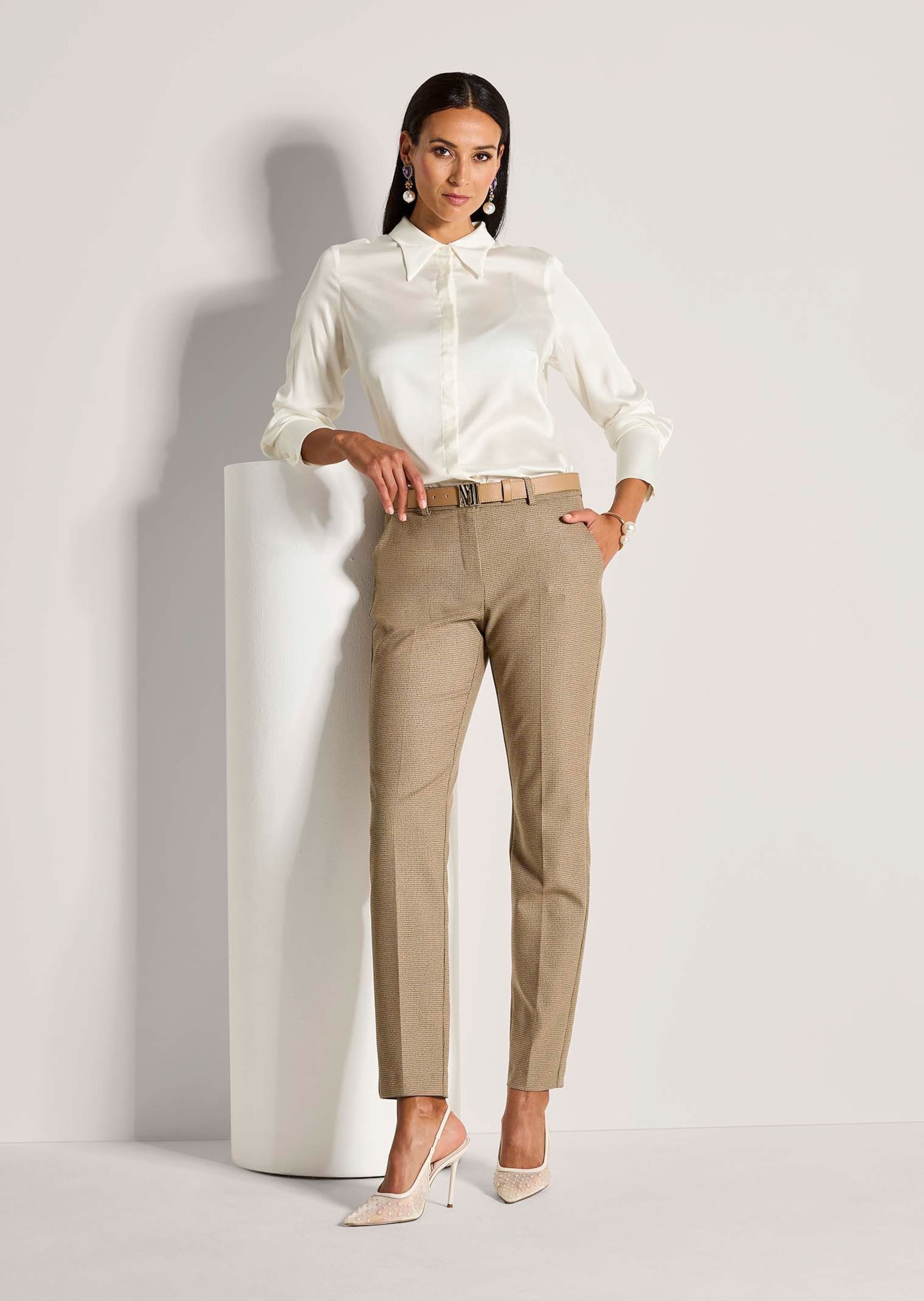 MADELEINE Hemdbluse »Hemdbluse Elegante Viskosebluse mit verdeckter Knopfleiste«