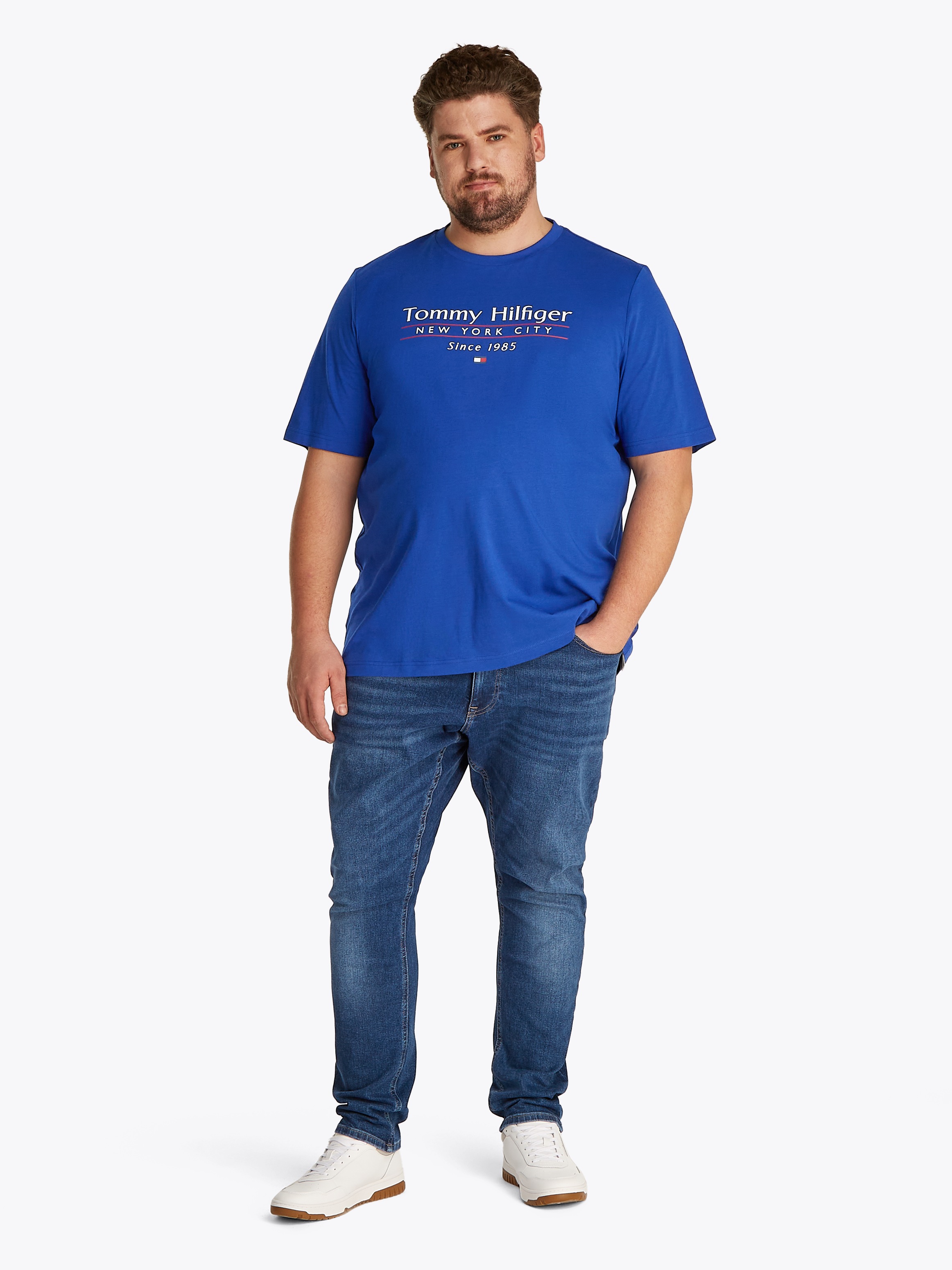 Tommy Hilfiger Big & Tall T-Shirt »BT-HILFIGER CENTER STACK TEE-B«, Große Größen, mit mehrfarbigen Print