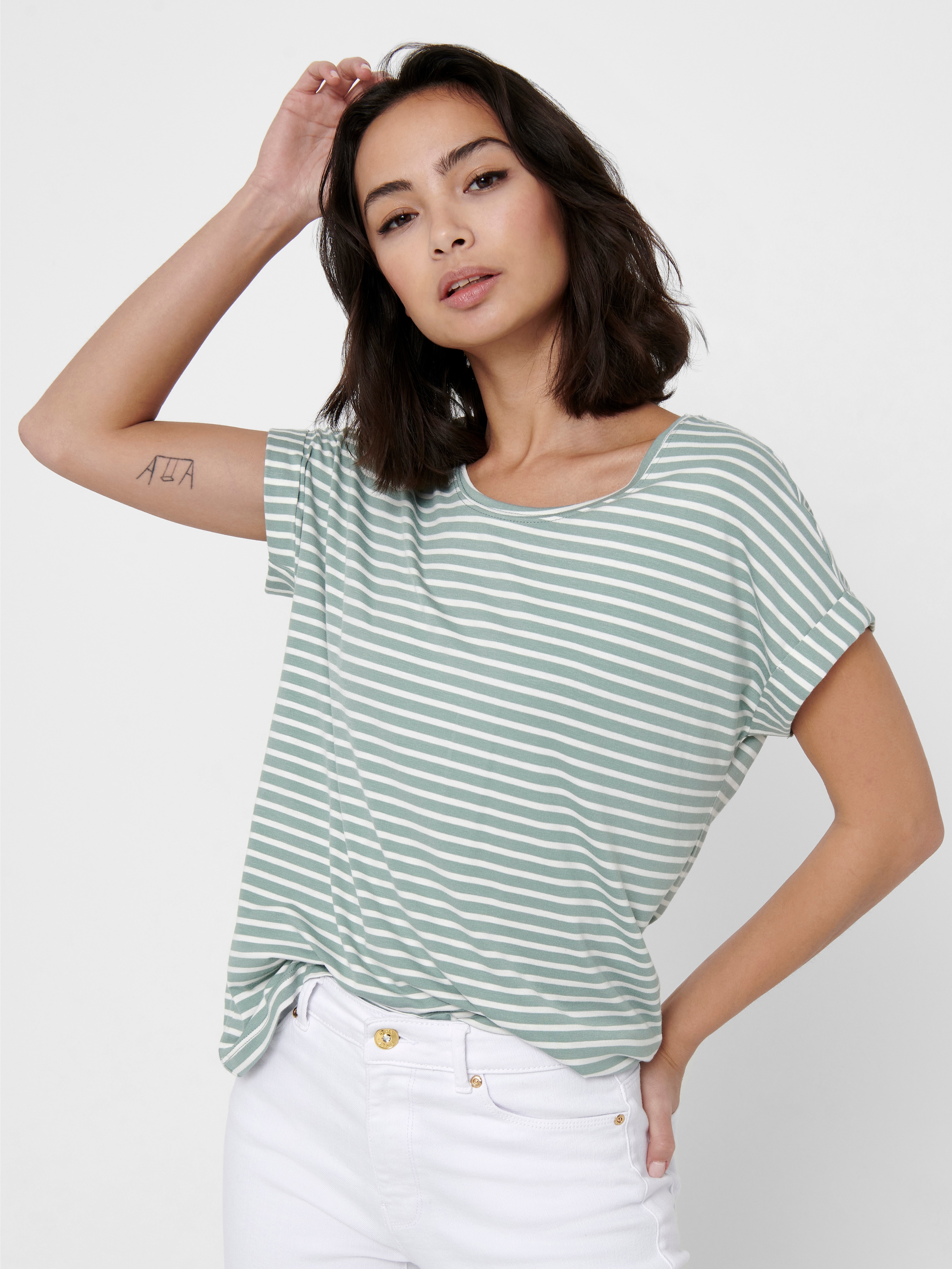 ONLY Kurzarmshirt »ONLMOSTER STRIPE S/S O-NECK TOP JRS NOOS« gestreift, lässig geschnitten, Jersey, Rundhals, Viskosemischung