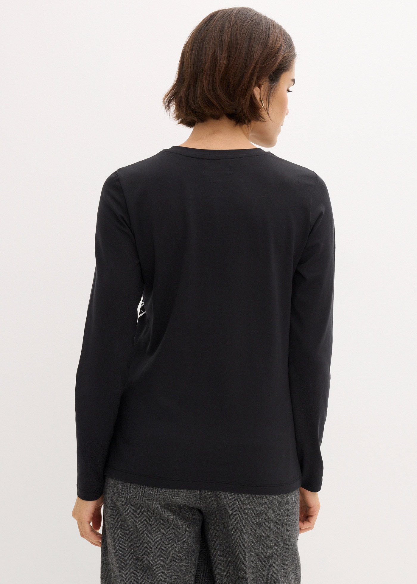 bonprix Langarmshirt »Langarmshirt mit Rosendruck« lockere Passform, mit Rundhalsausschnitt, aus Baumwolle und Elasthan