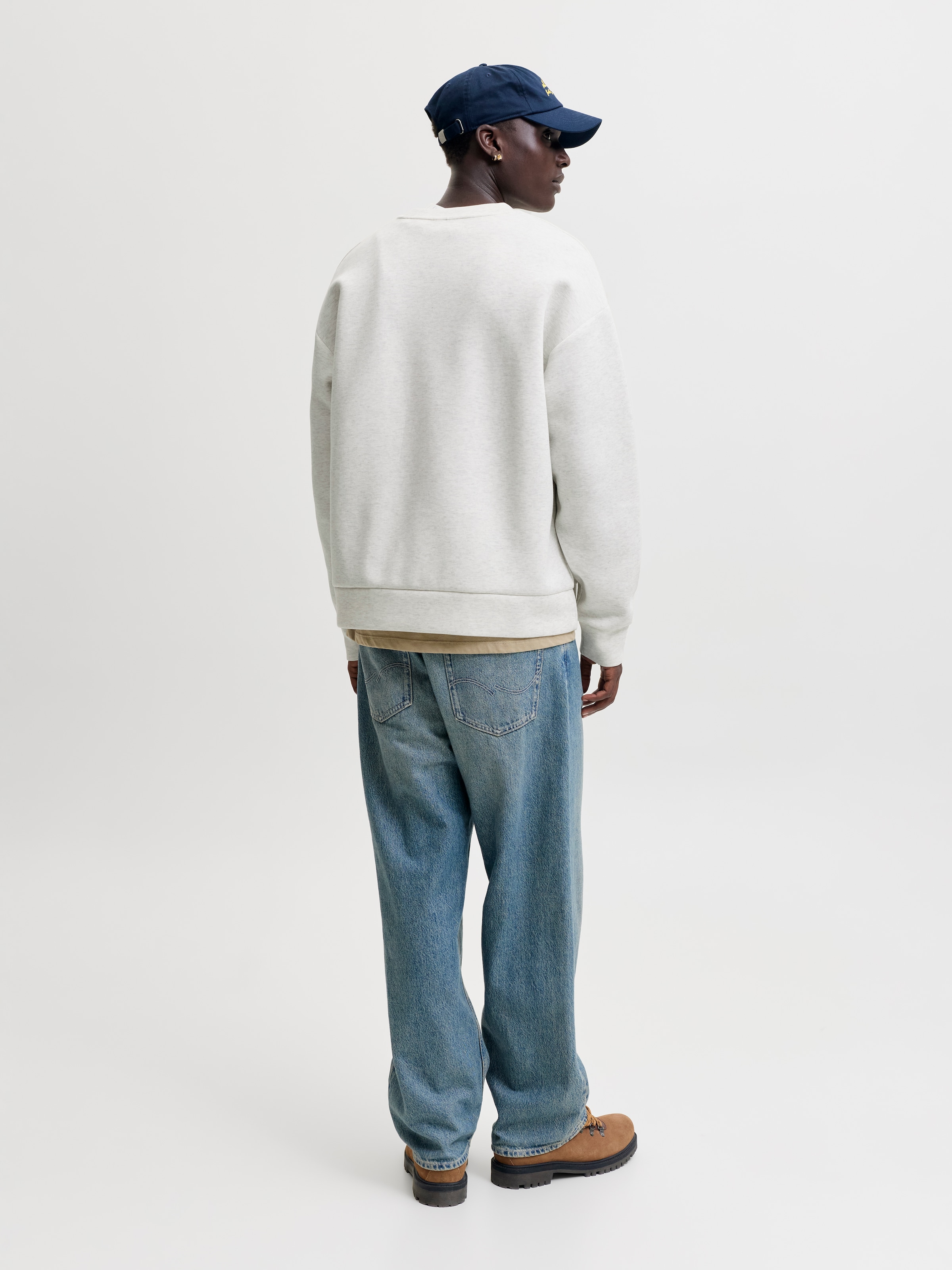 Jack & Jones Sweatshirt »JJEBARRON SWEAT CREW NECK NOOS«, Materialmix, loose fit
