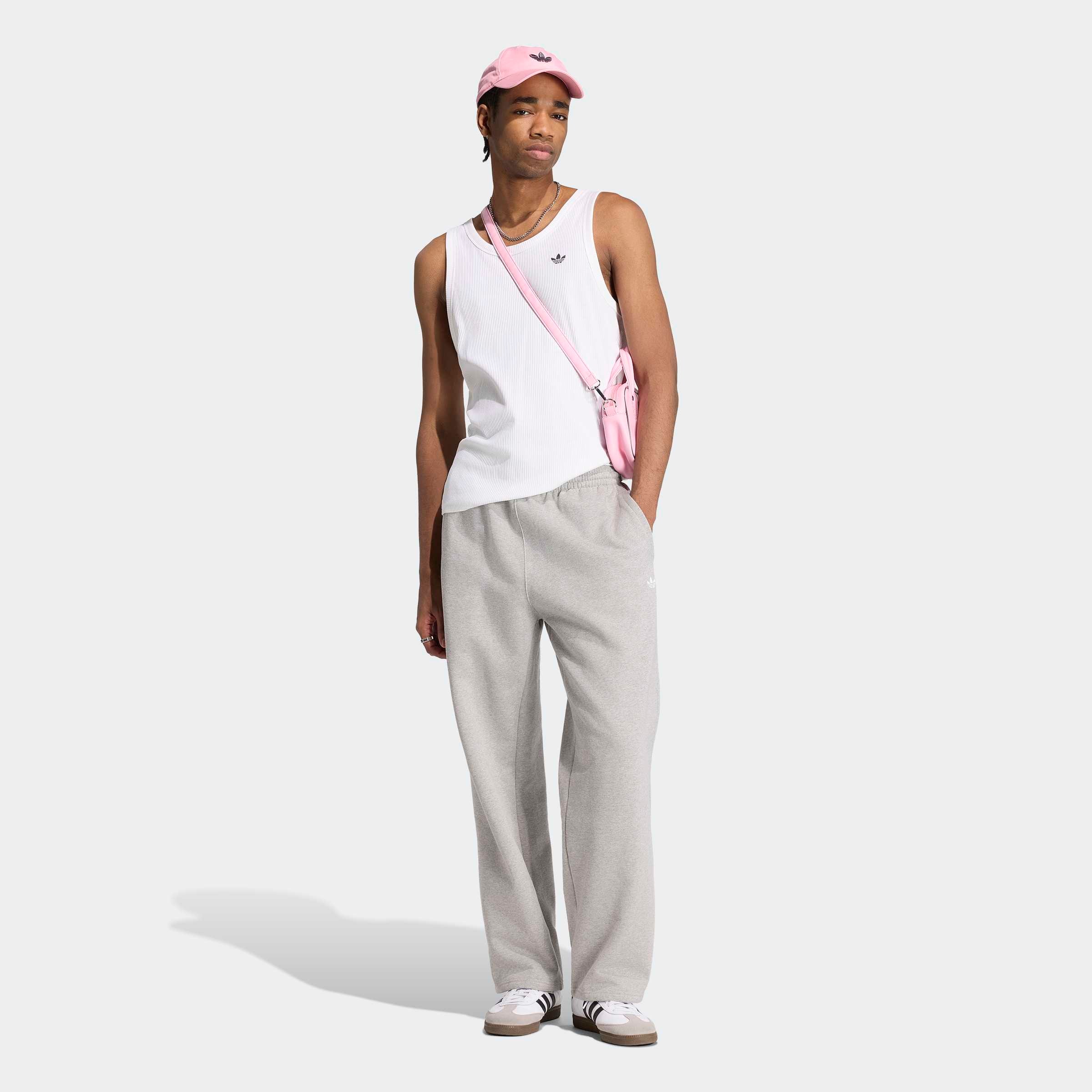 adidas Originals Tanktop »ESS TANK« mit Rundhalsausschnitt, ohne Verschluss, aus Baumwolle