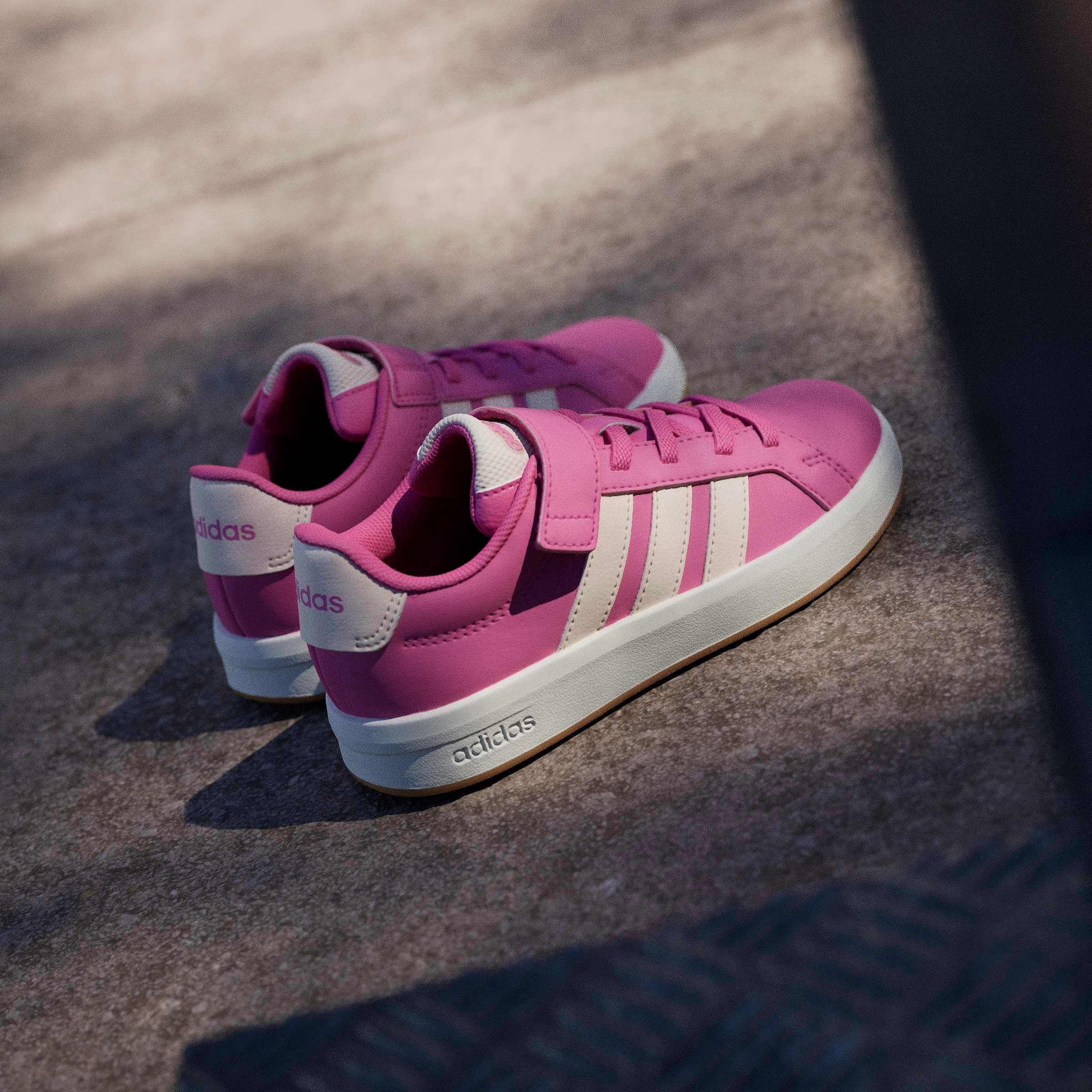 adidas Sportswear Sneaker »GRAND COURT 3.0 SCHUHE FÜR KINDER«  mit Klettverschluss, für Kinder