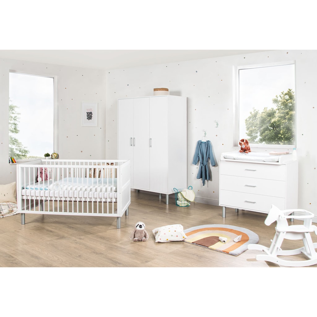 Pinolino® Babyzimmer-Komplettset »Jarle breit groß«, (Set, 3 St., Gitterbett, Wickelkommode, Kleiderschrank)
