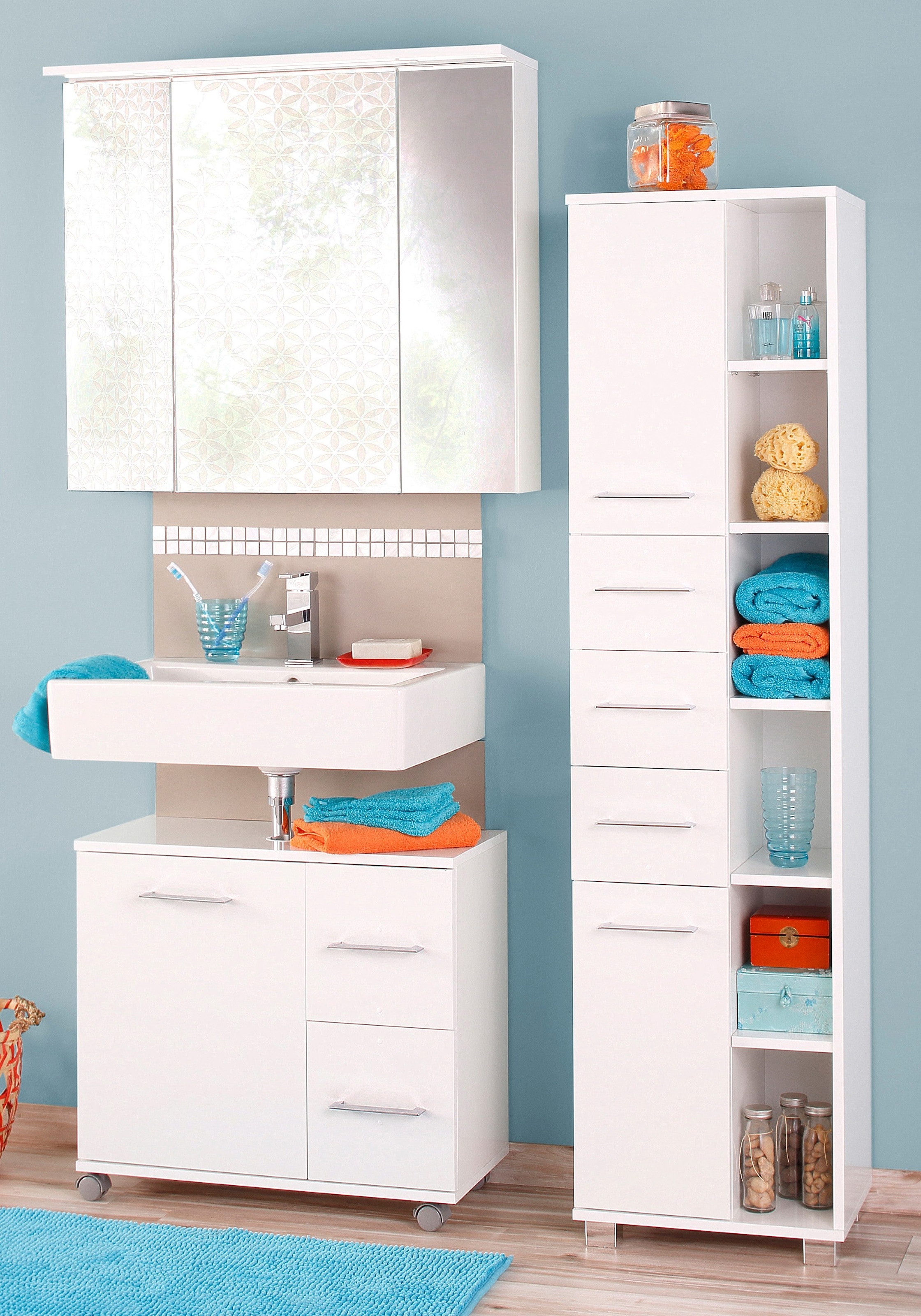 Schildmeyer Spiegelschrank »Profil 16 made in Germany«, Breite 80 cm, 3-türig, LED-Beleuchtung, Schalter-/Steckdosenbox