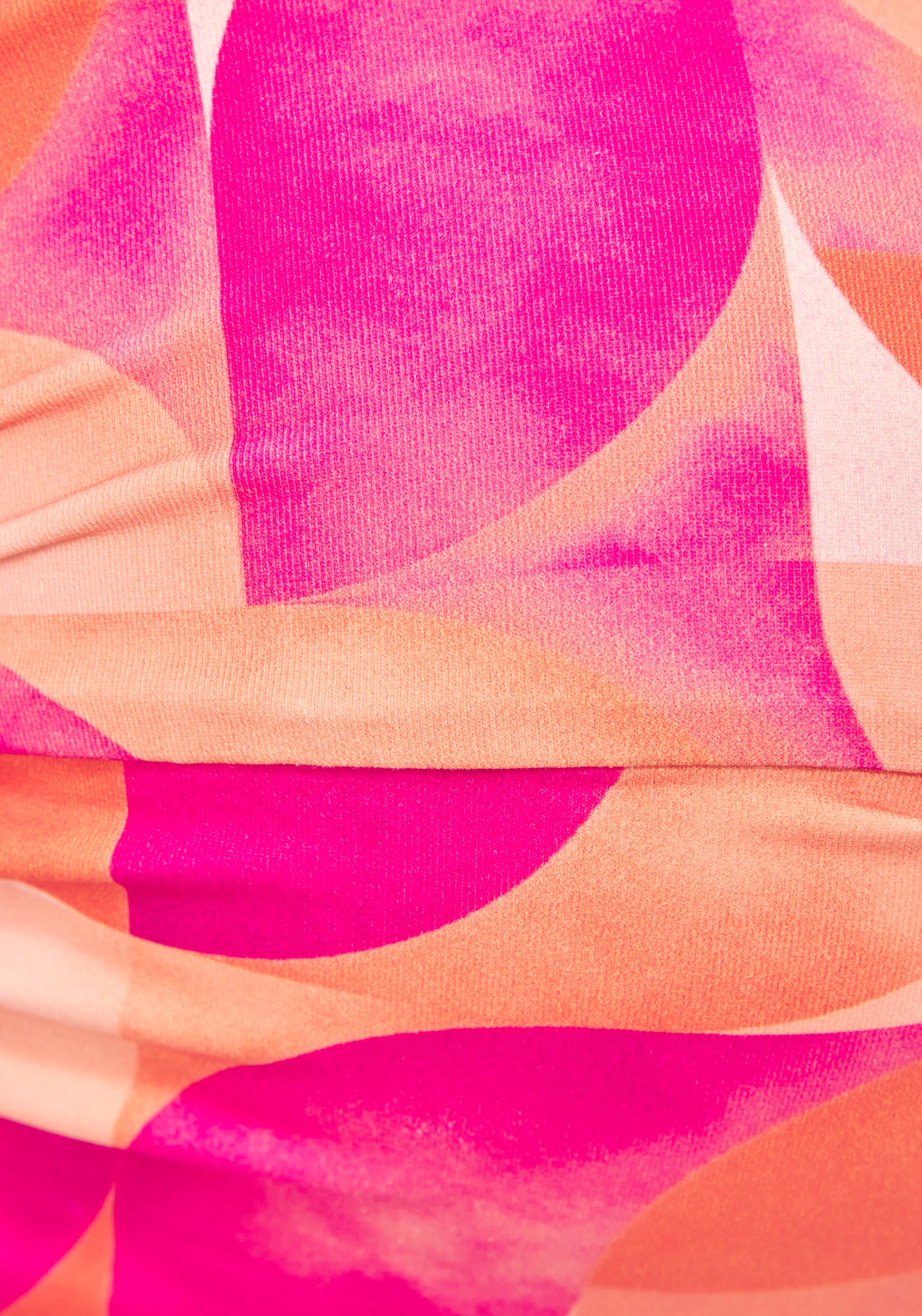 LASCANA Bügel-Bandeau-Bikini-Top »Tilly« mit modernem Allover-Print
