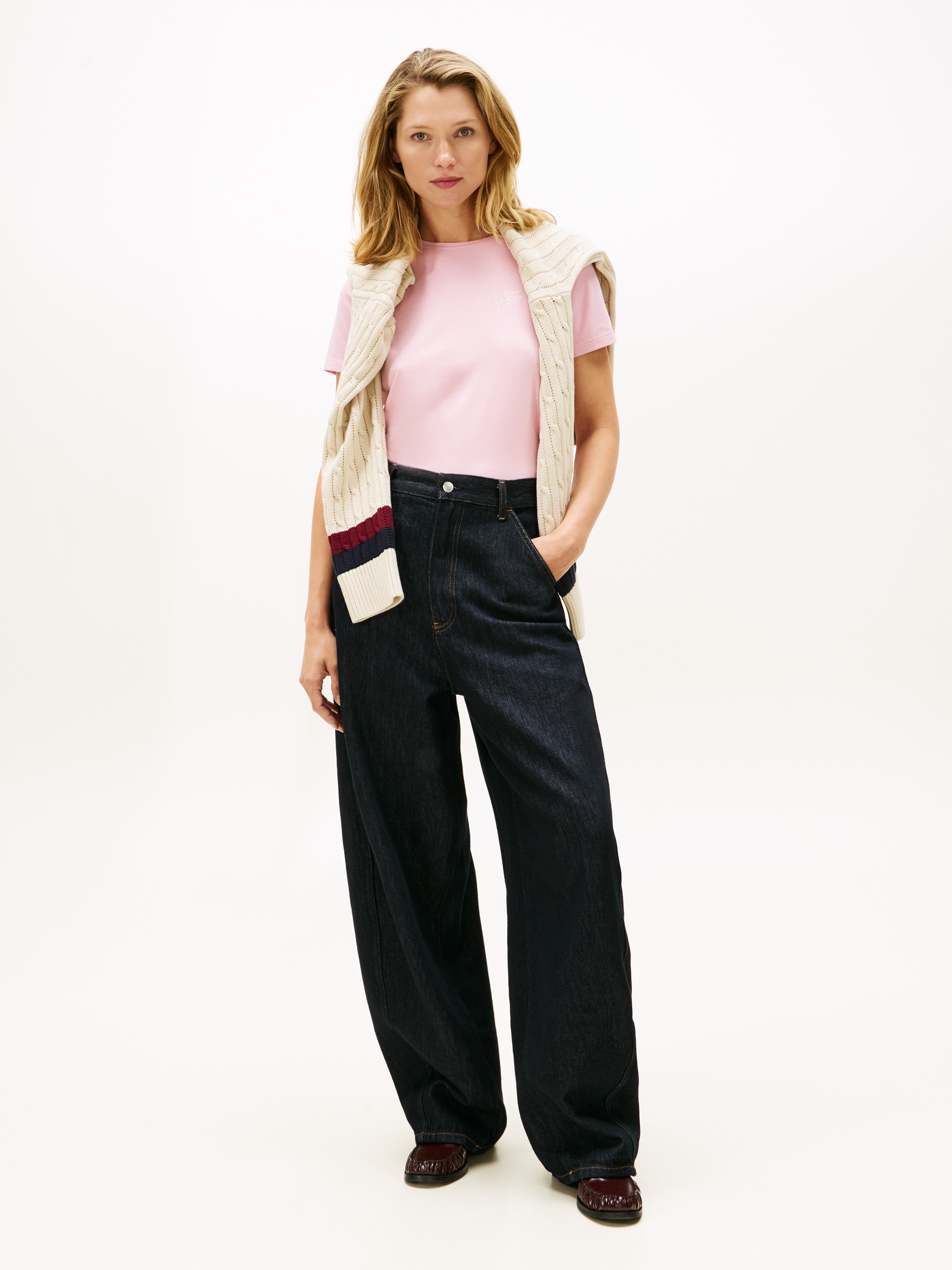 Tommy Hilfiger Kurzarmshirt »TH SCRIPT REG C-NK SS TEE« Stretch, Baumwollmischung, regular fit