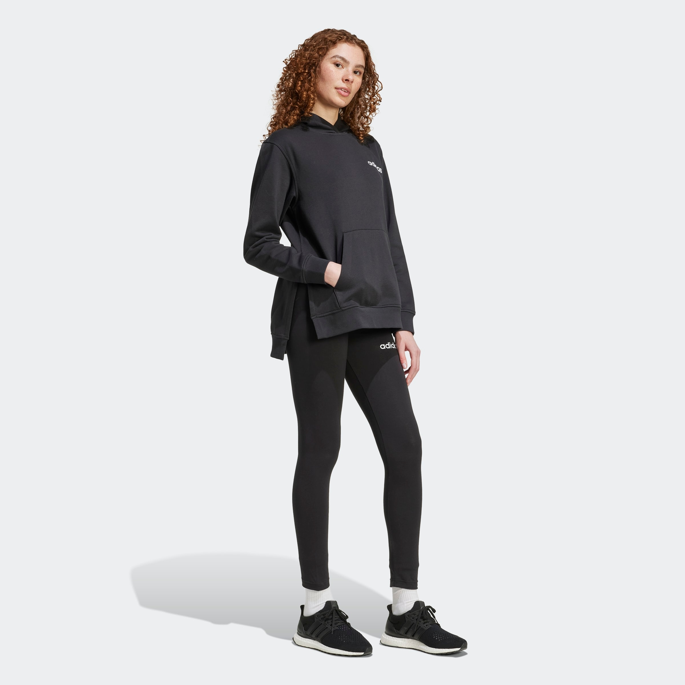 adidas Sportswear Trainingsanzug »LEISURE TRACKSUIT« 2 Stk.